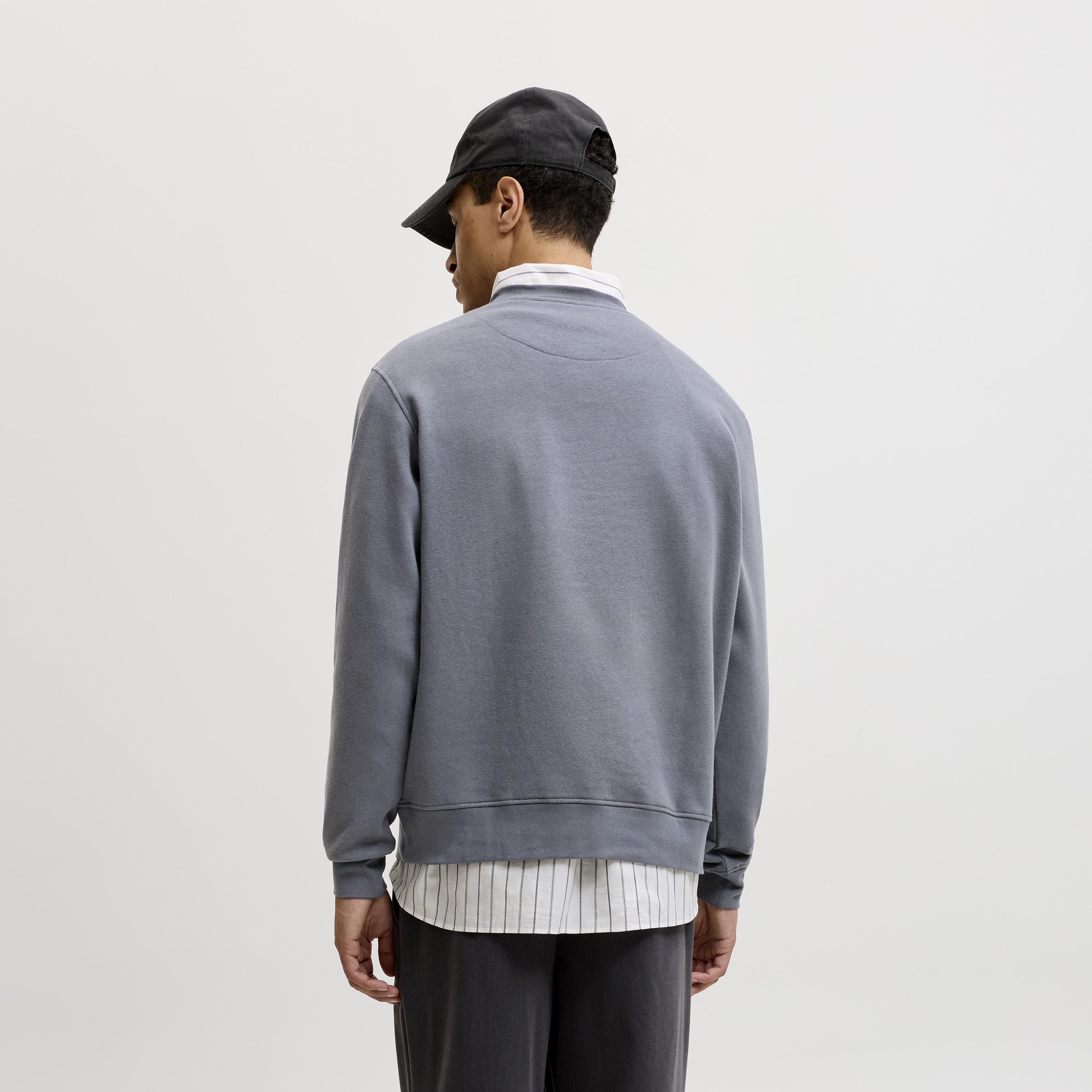 سويت شيرت رجالي جاك آند جونز سادة بياقة مستديرة وأكمام طويلة-men-winterwear-hoodiesandsweatshirts-image-33