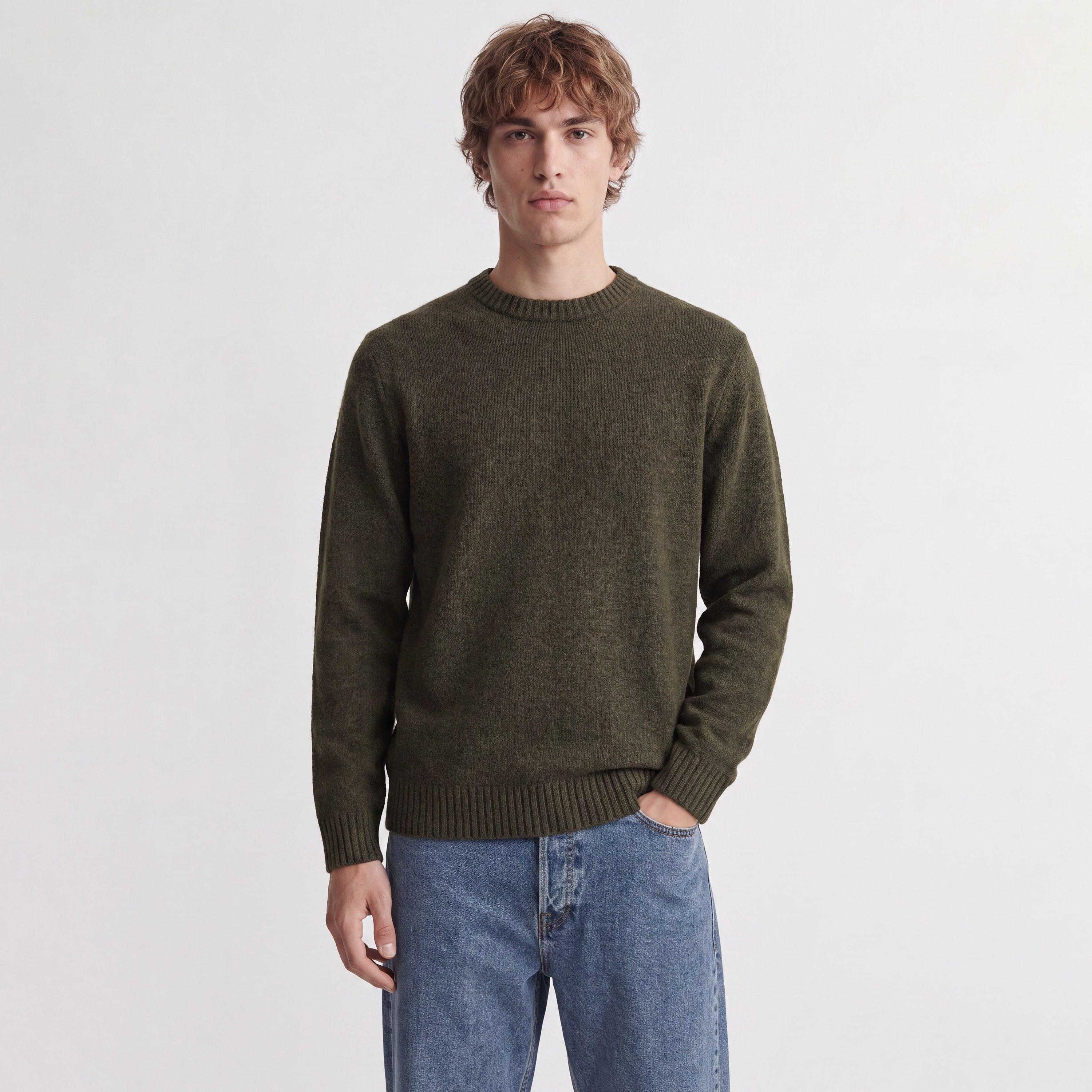 بلوفر رجالي سادة برقبة مستديرة وأكمام طويلة من جاك آند جونز-men-clothing-sweatersandpullovers-image-1