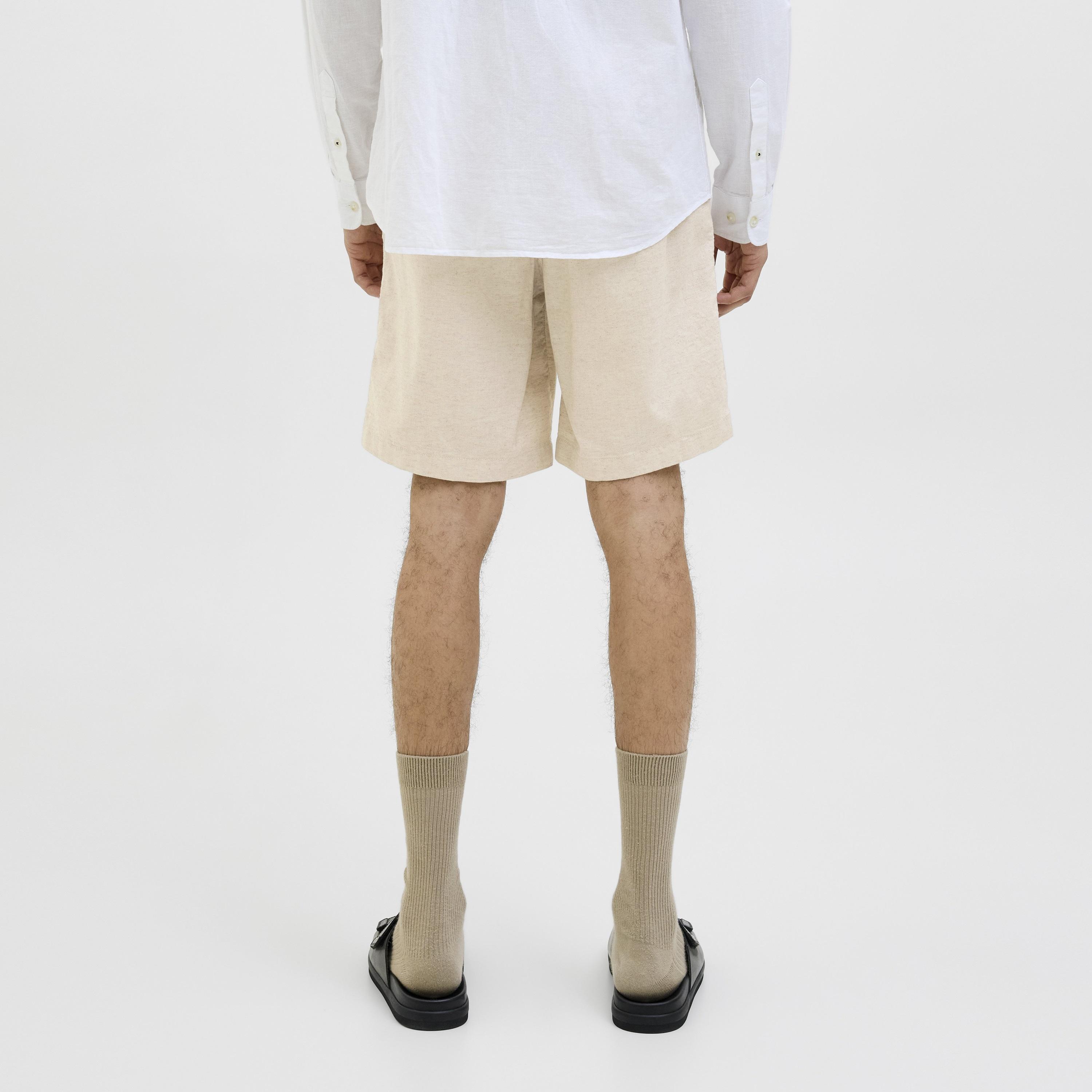 شورت رجالي سادة بخصر متوسط الارتفاع مع زر وسحاب للإغلاق من جاك آند جونز-men-clothing-bottoms-shorts-image-4