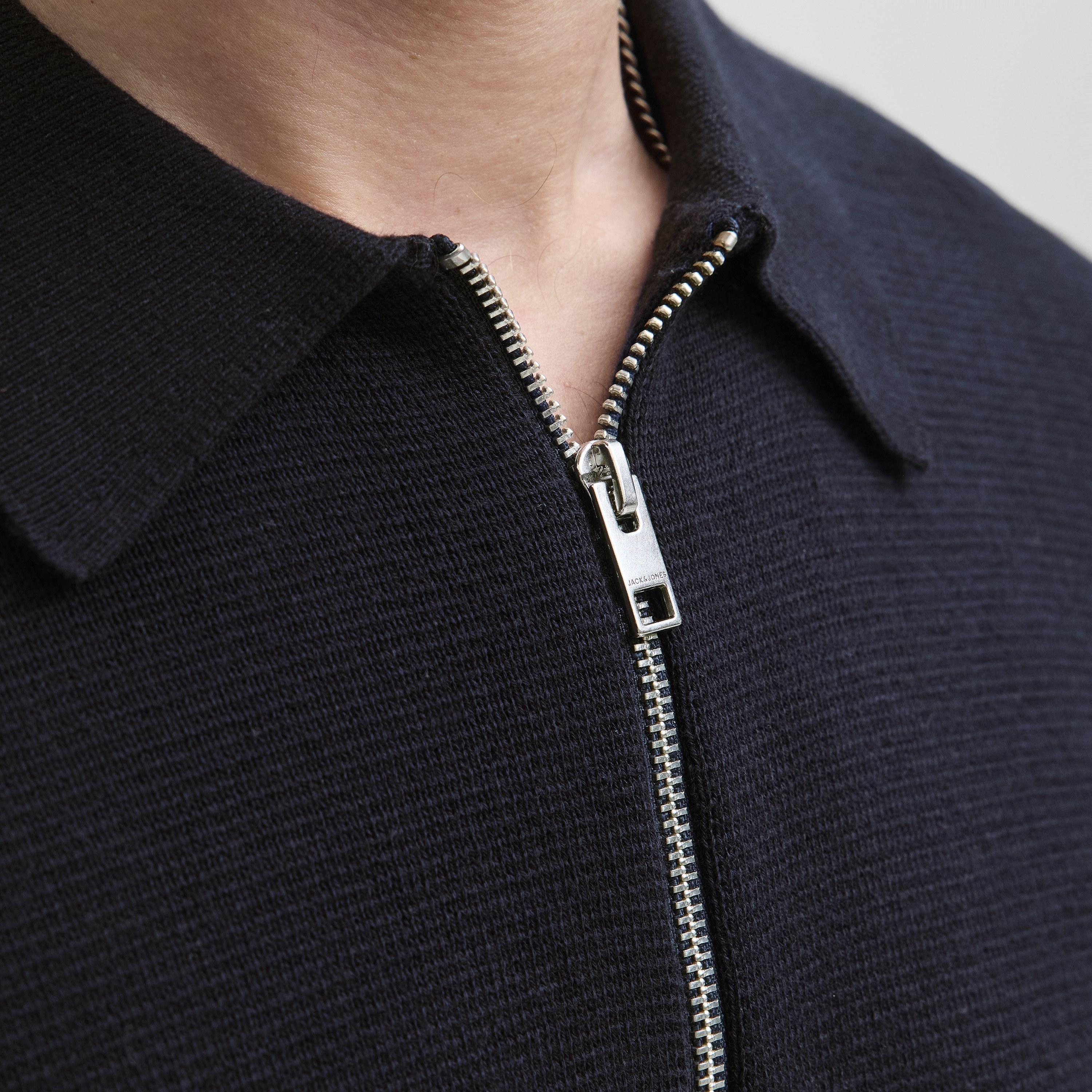 تيشيرت بولو رجالي محبوك بياقة بولو وأكمام طويلة من جاك آند جونز-men-clothing-tshirtsandpolos-polos-image-3