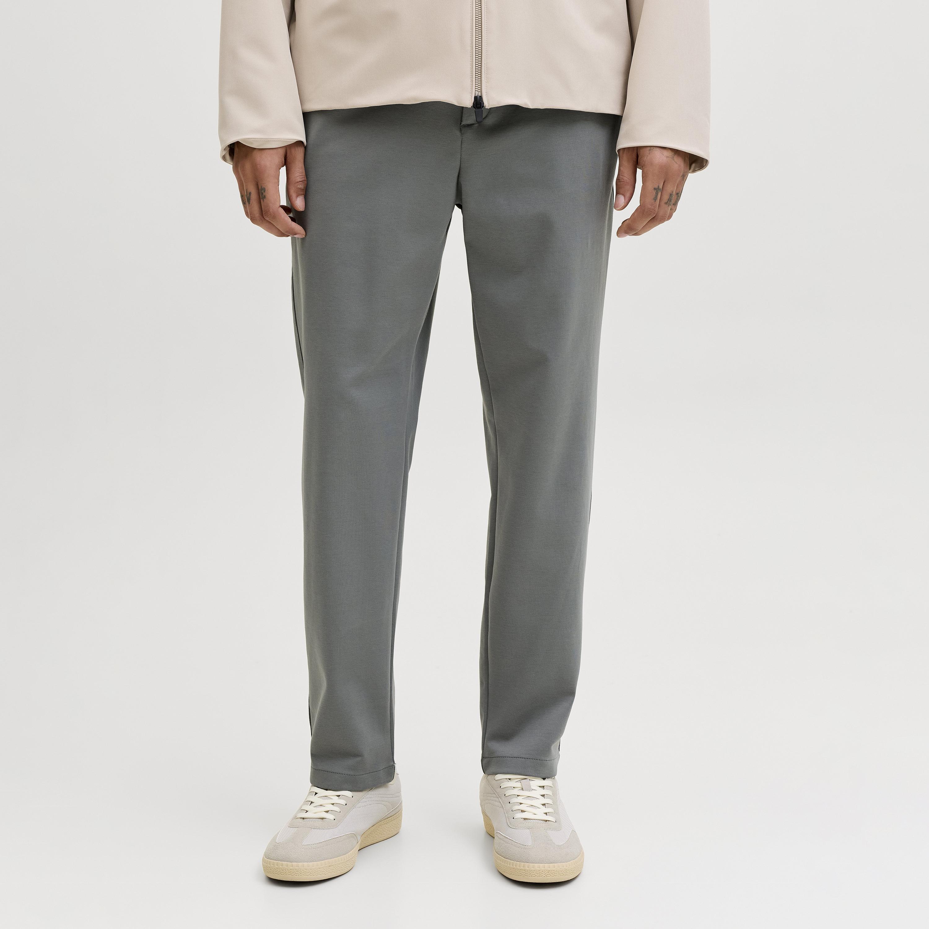 بنطال رجالي سادة بخصر متوسط الارتفاع وشريط مطاطي برباط من جاك آند جونز-men-clothing-bottoms-trousersandchinos-trousers-image-1