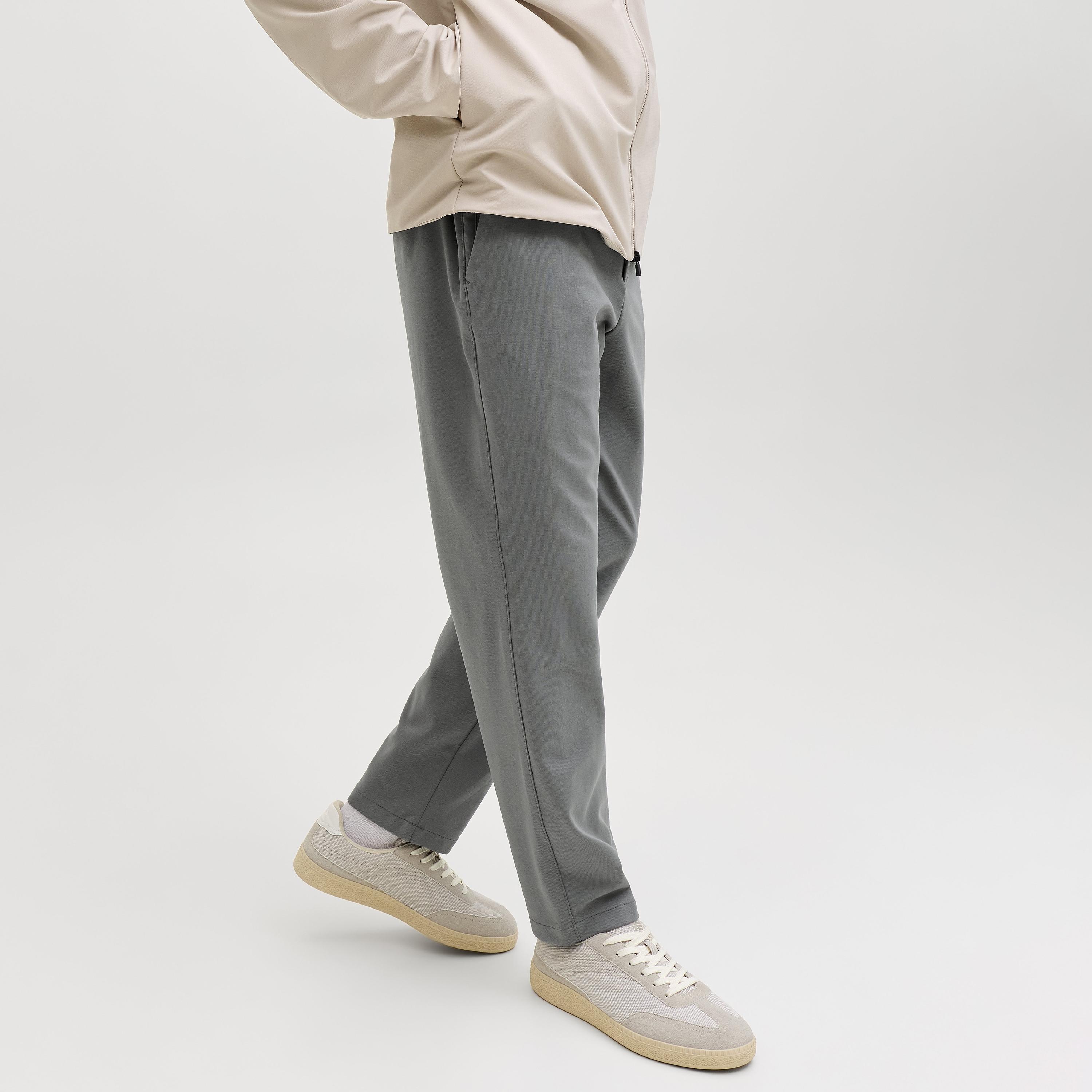 بنطال رجالي سادة بخصر متوسط الارتفاع وشريط مطاطي برباط من جاك آند جونز-men-clothing-bottoms-trousersandchinos-trousers-image-6