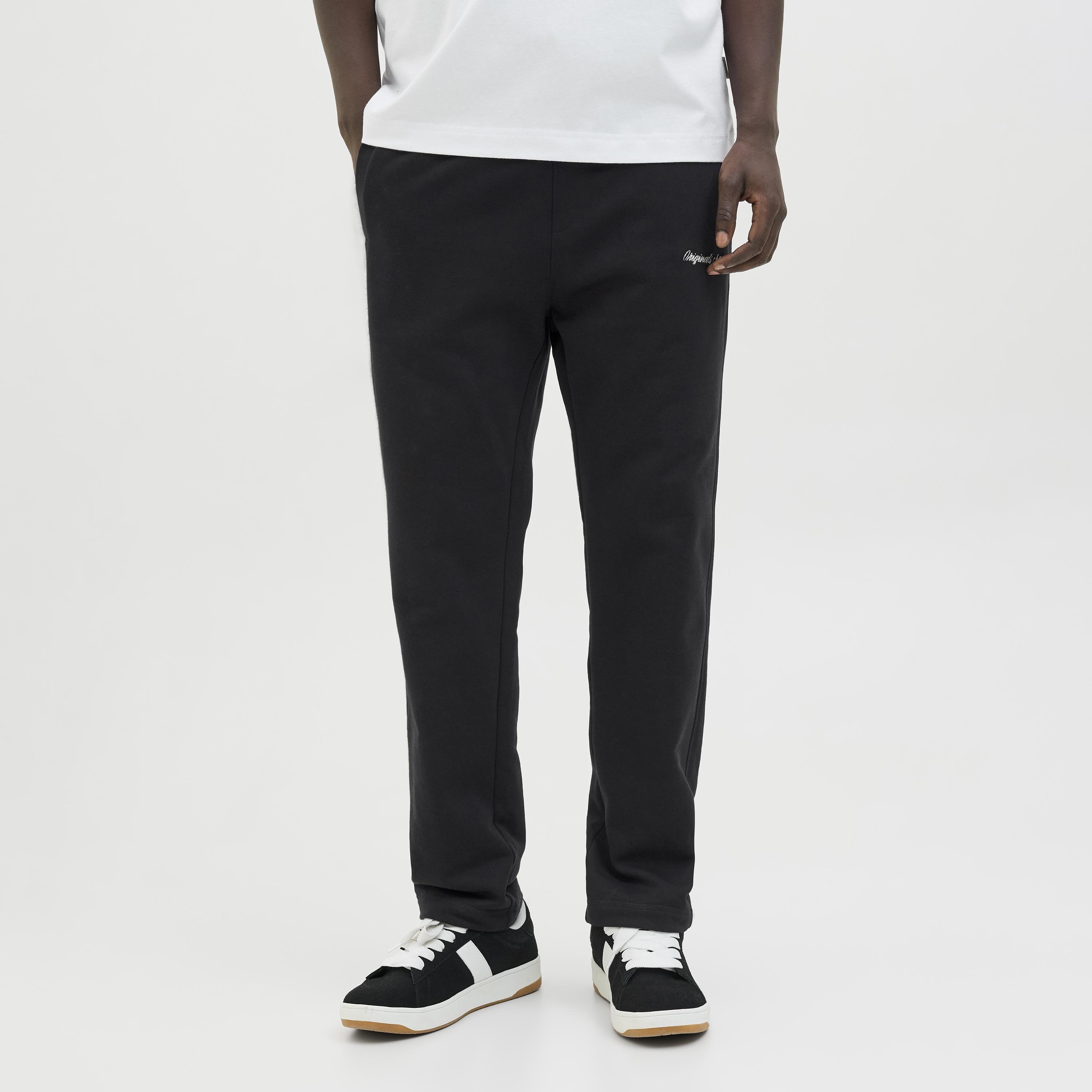 بنطلون رياضي رجالي سادة بخصر متوسط الارتفاع برباط من جاك آند جونز-men-clothing-joggers-image-1
