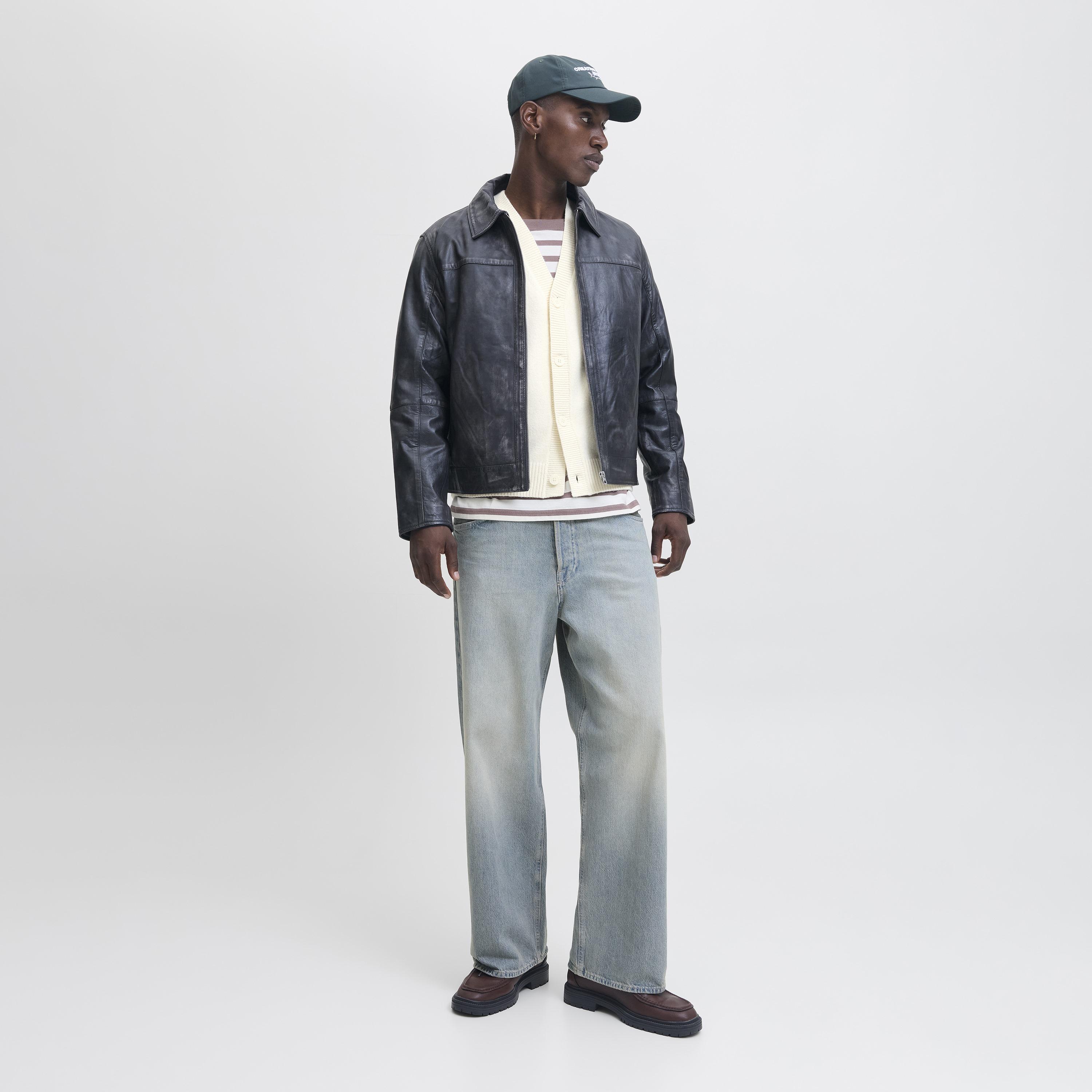 Jack & Jones Plain V-Neck Long Sleeves Men's Cardigan-men-clothing-sweatersandpullovers-image-2