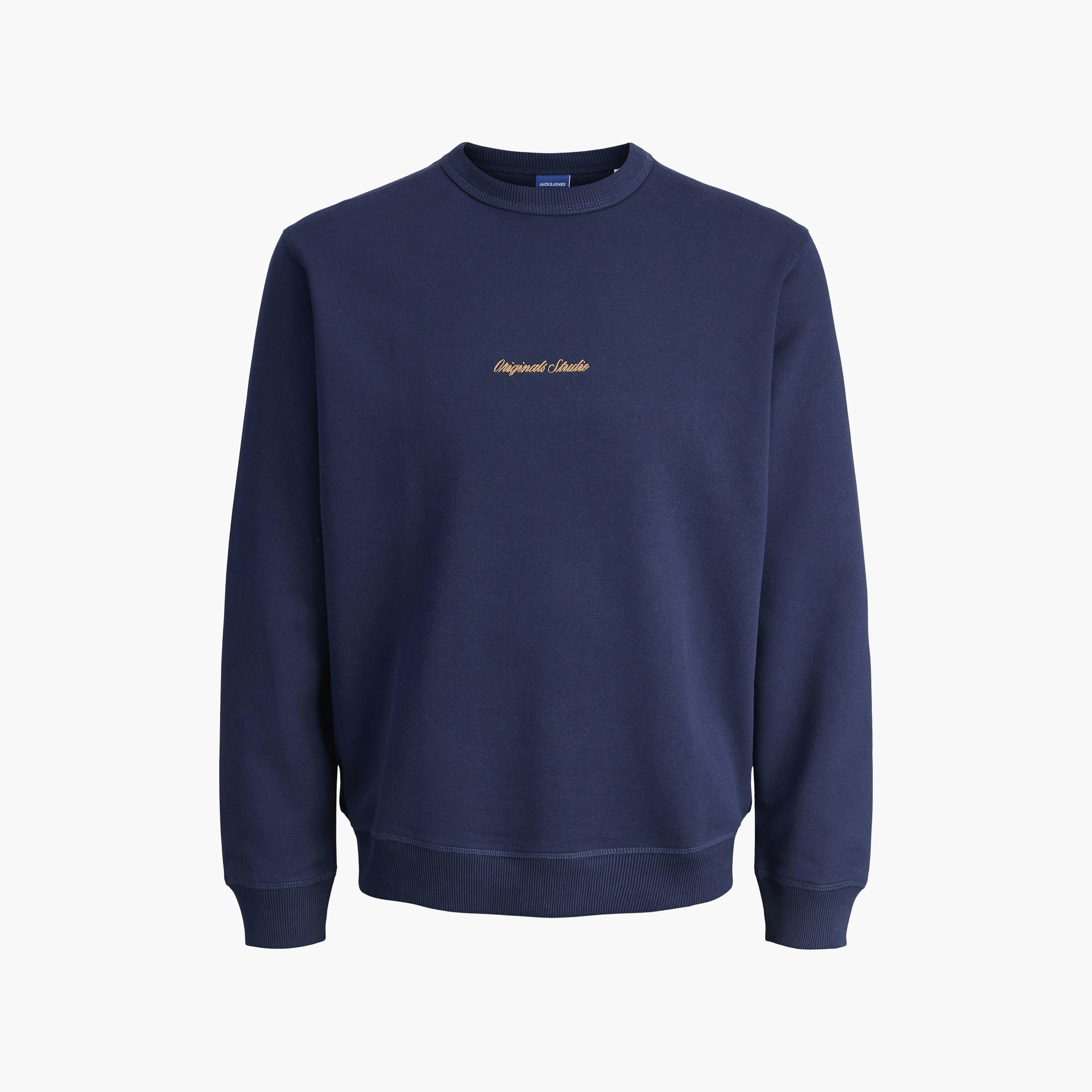 سويت شيرت رجالي جاك آند جونز سادة بياقة مستديرة وأكمام طويلة-men-winterwear-hoodiesandsweatshirts-image-7