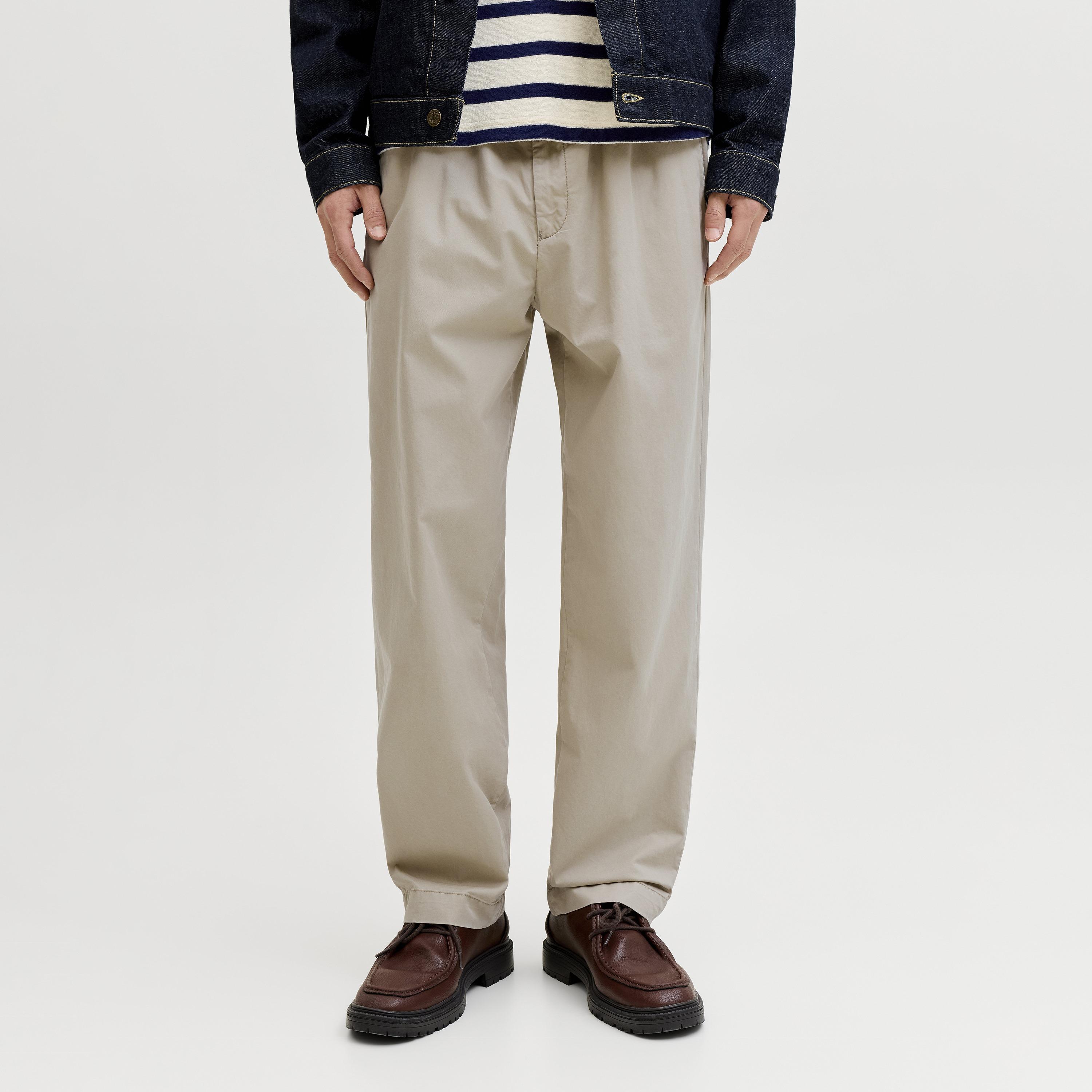 بنطلون رجالي سادة بخصر متوسط الارتفاع وقفل أزرار وسحاب من جاك آند جونز-men-clothing-bottoms-trousersandchinos-trousers-image-1