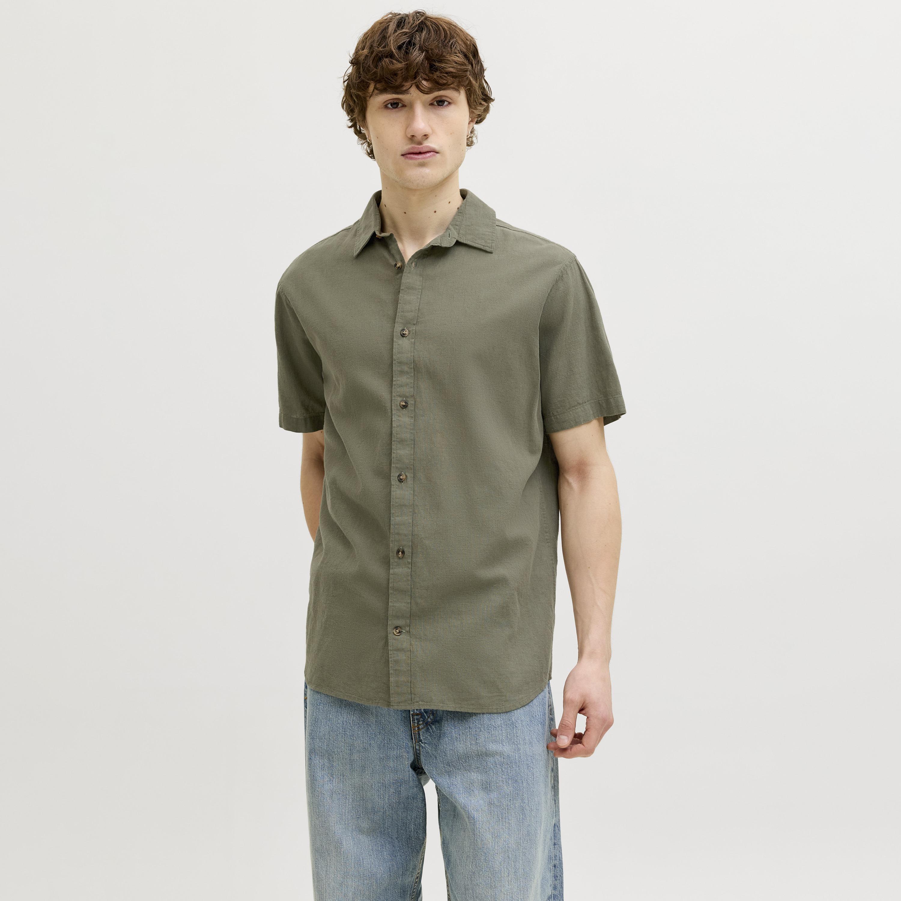 Jack & Jones Regular Fit Plain Spread Collar Short Sleeves Men's Shirt-men-clothing-shirts-image-1