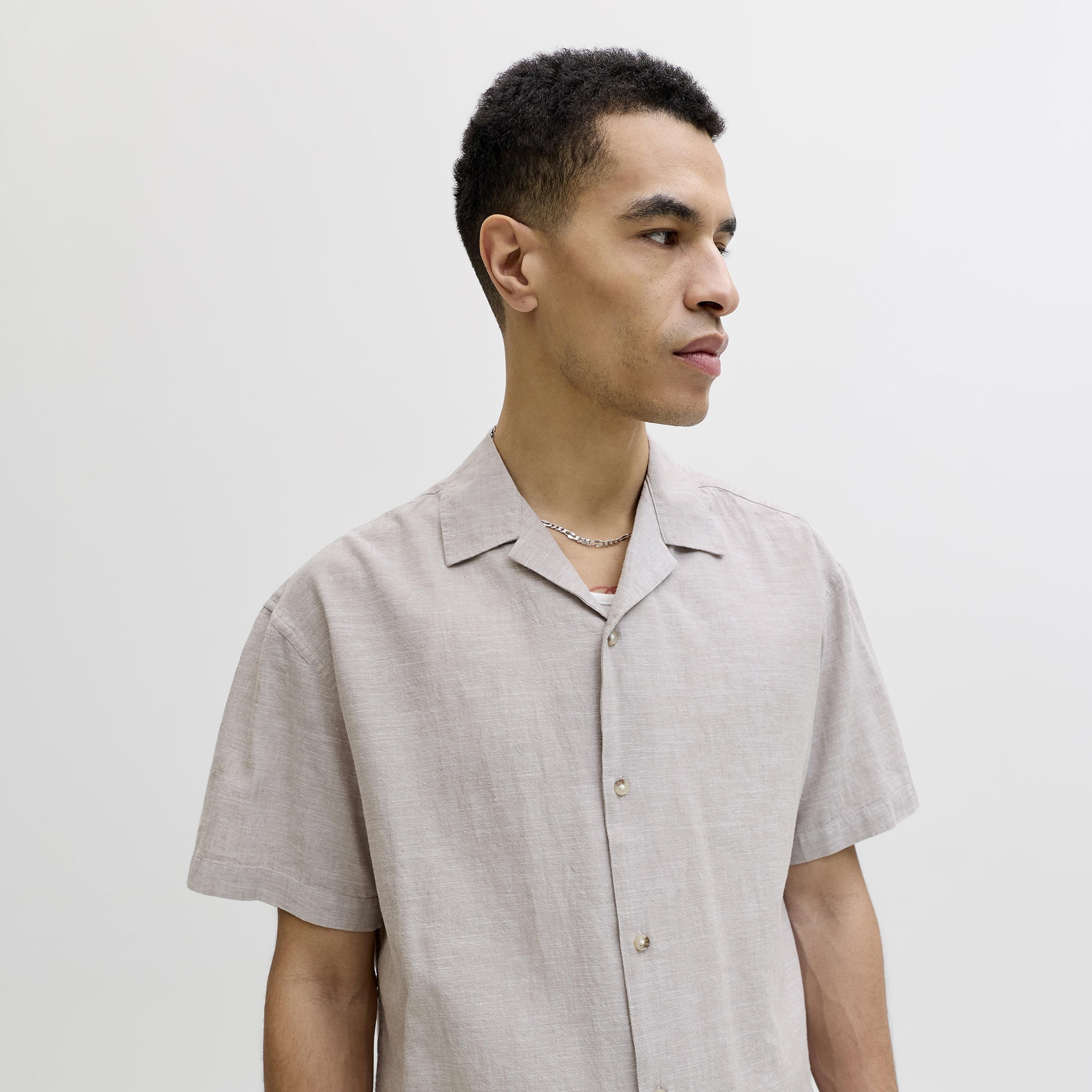 Jack & Jones Regular Fit Plain Resort Collar Short Sleeves Men's Shirt-men-clothing-shirts-image-3