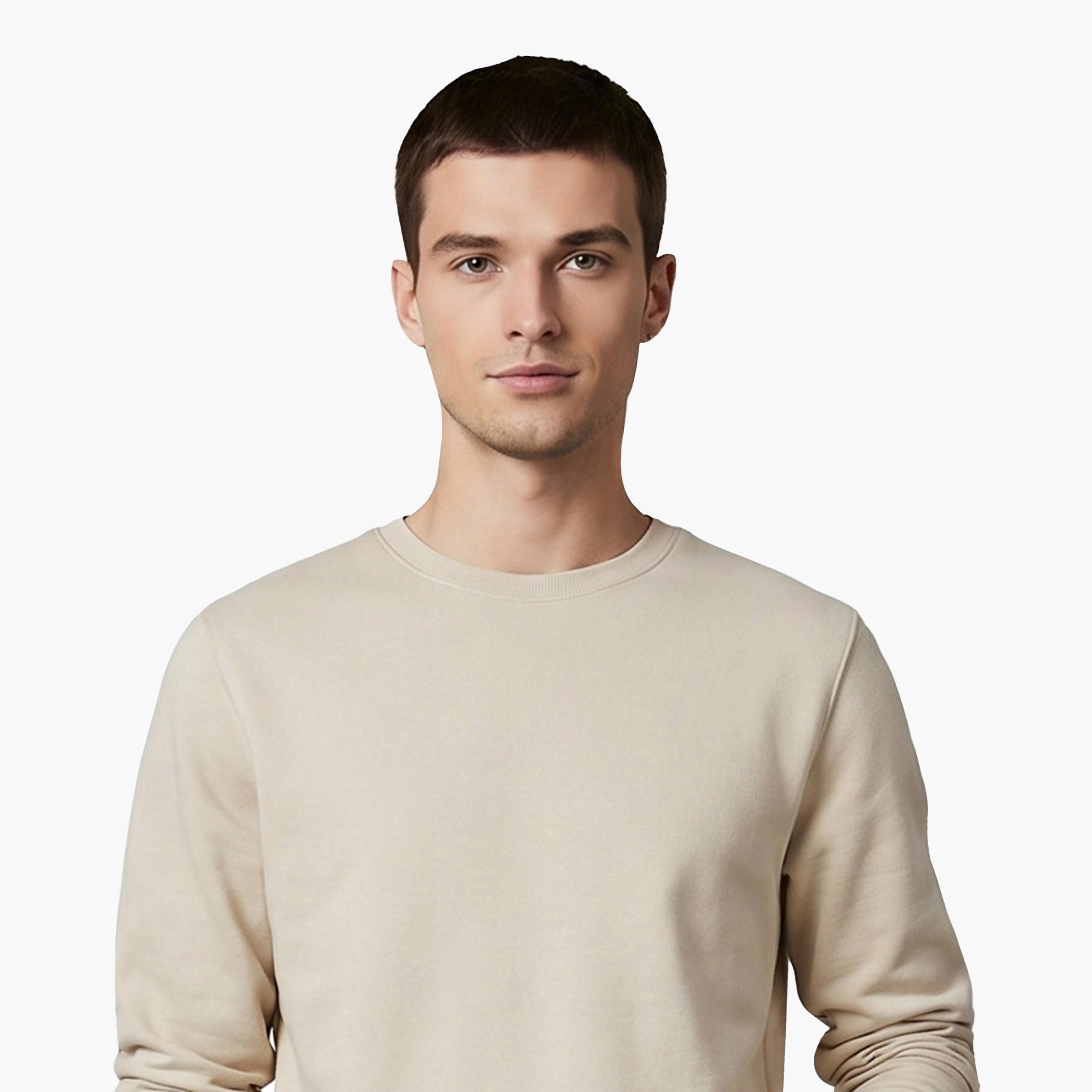 سويت شيرت رجالي جاك آند جونز سادة بياقة مستديرة وأكمام طويلة-men-winterwear-hoodiesandsweatshirts-image-4