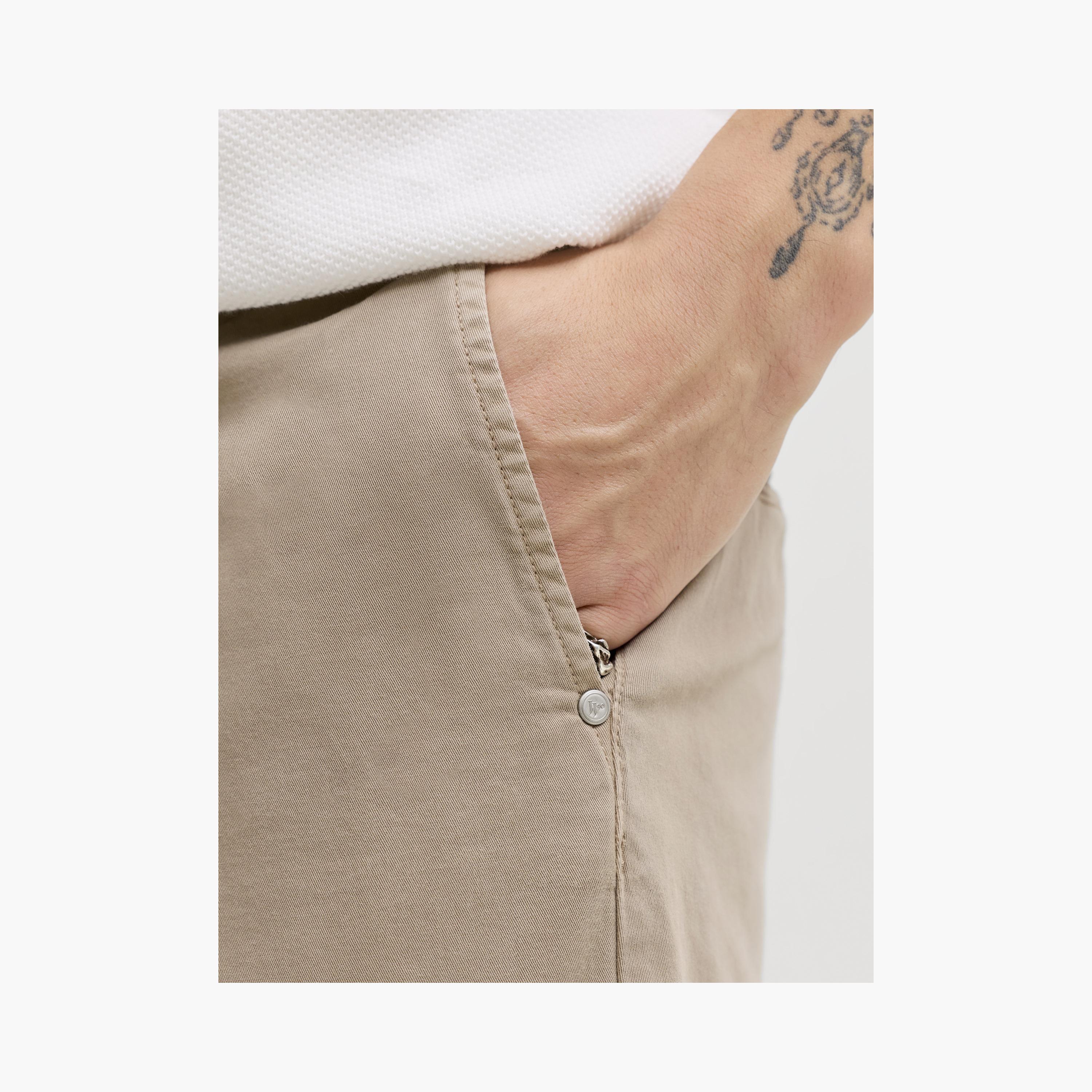 Jack & Jones Regular Fit Plain Mid-Rise Men's Chinos-men-clothing-bottoms-trousersandchinos-chinos-image-29
