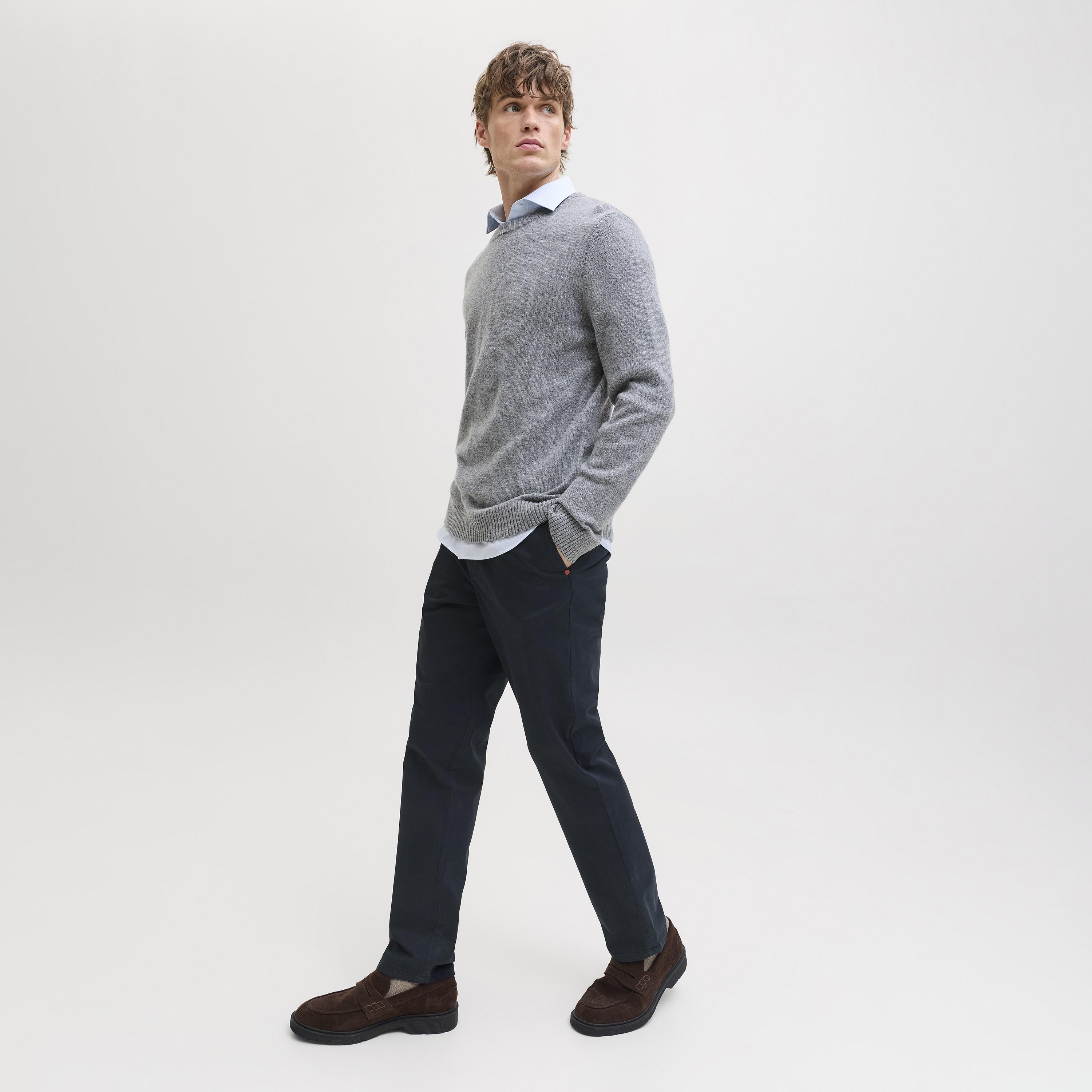 Jack & Jones Regular Fit Plain Mid-Rise Men's Chinos-men-clothing-bottoms-trousersandchinos-chinos-image-17