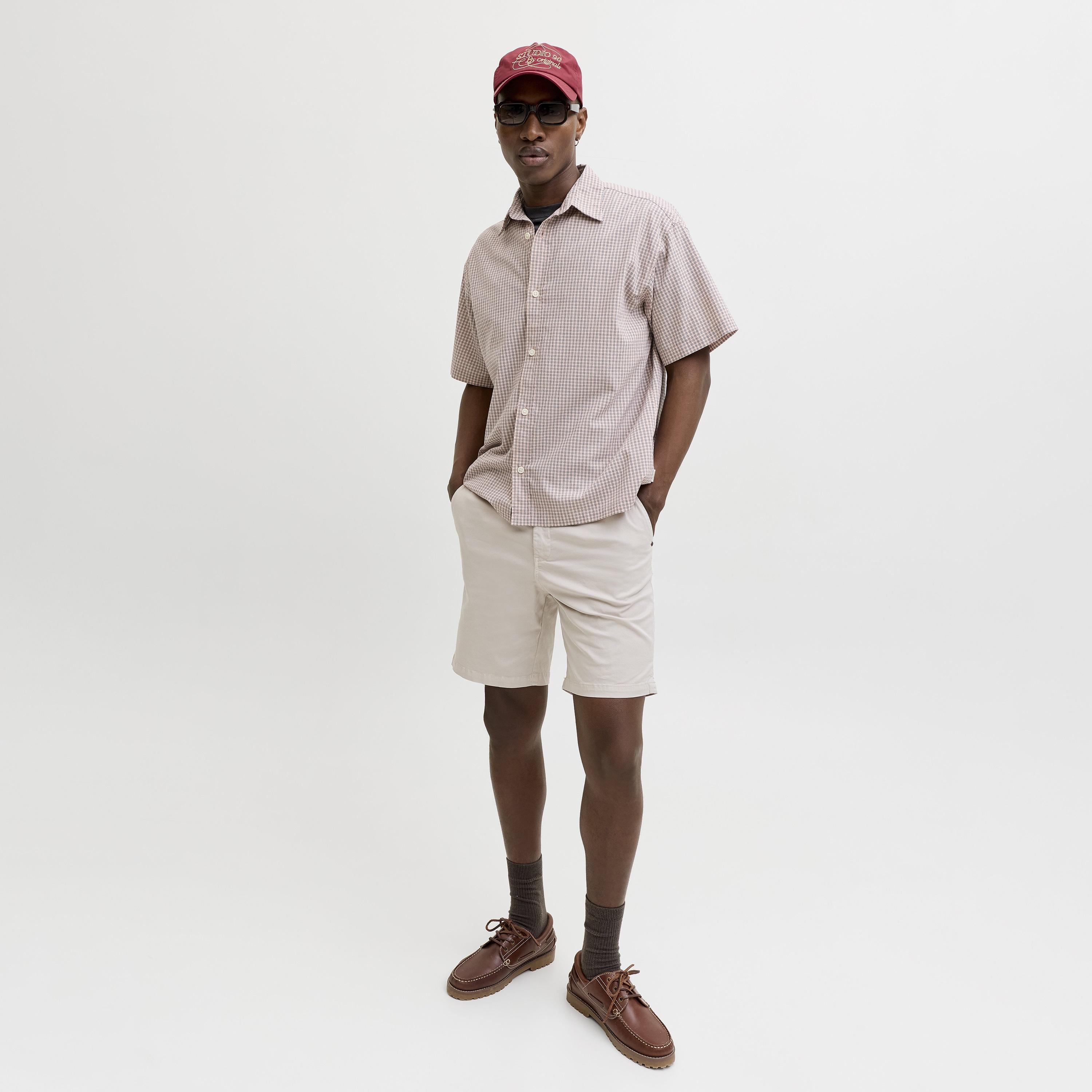 Jack & Jones Plain Mid-Rise Button and Zip Fly Men's Chino Shorts-men-clothing-bottoms-shorts-image-5