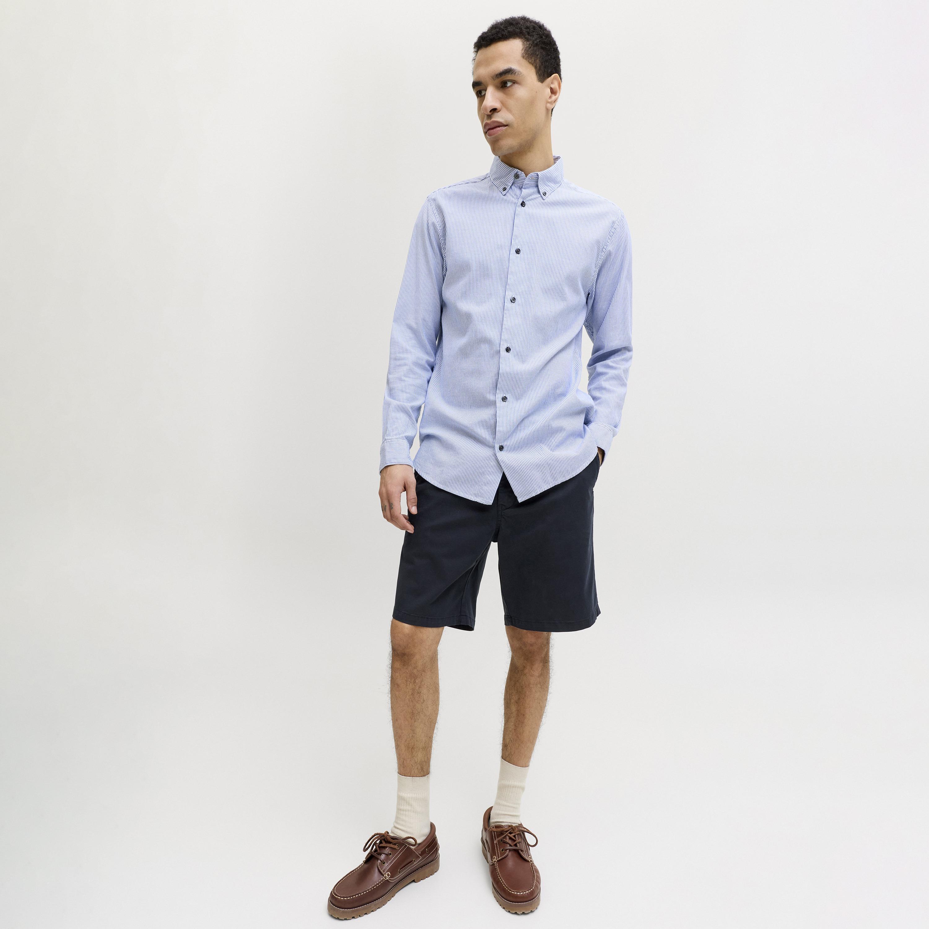 Jack & Jones Plain Mid-Rise Button and Zip Fly Men's Chino Shorts-men-clothing-bottoms-shorts-image-5