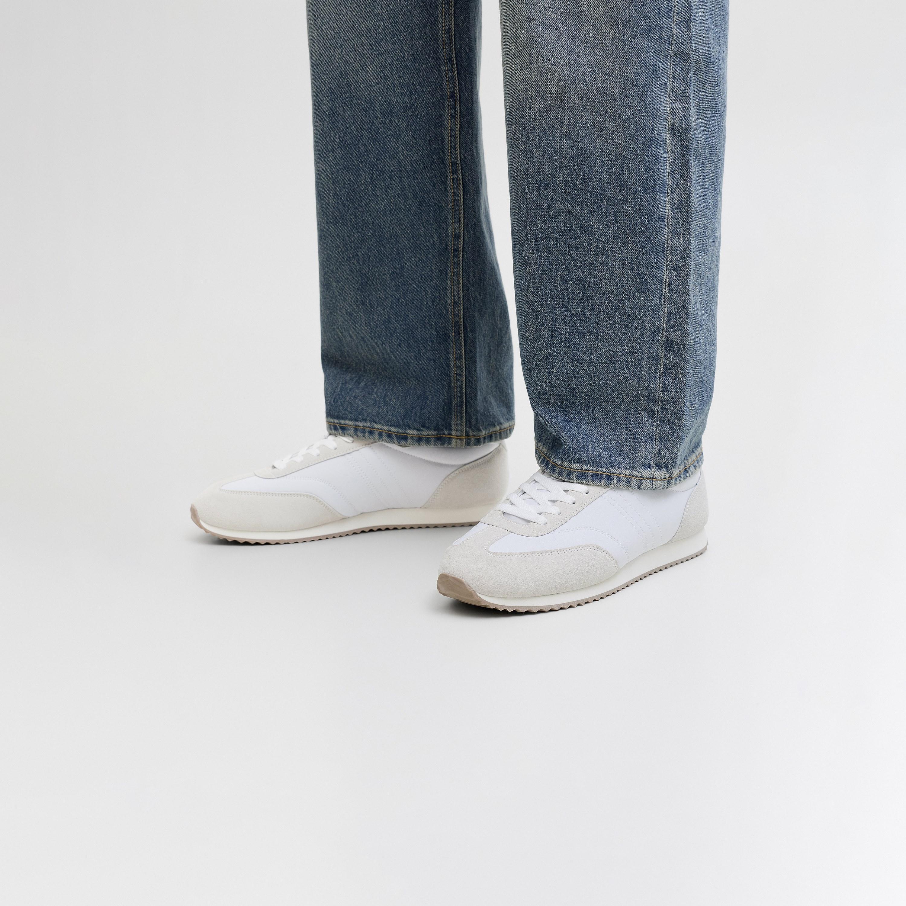 حذاء سنيكرز رجالي برباط وكاحل منخفض من جاك آند جونز | 12293068-men-shoes-sneakers-image-8