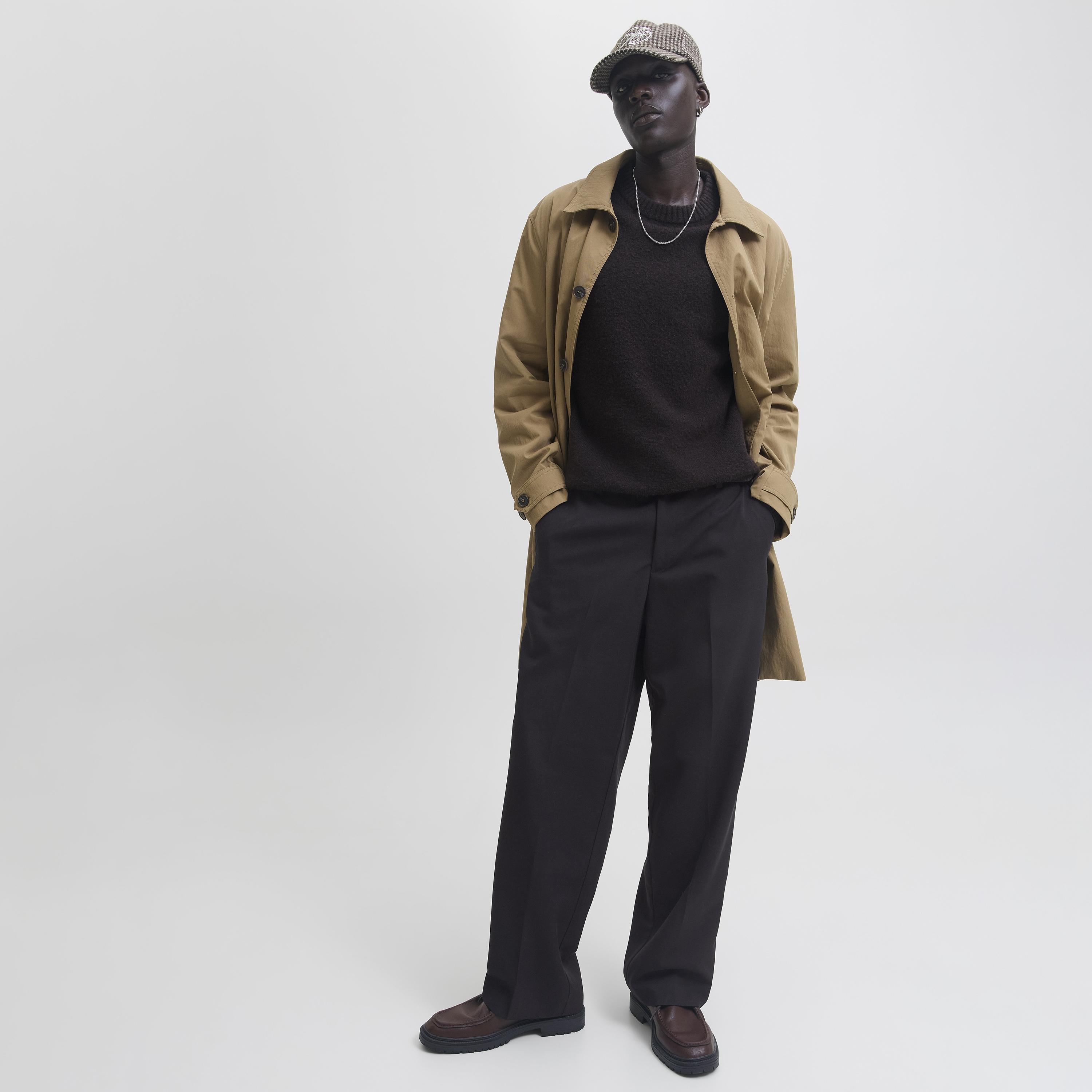 Jack & Jones Plain Mid-Rise Bar with Zip Fly Men's Trousers-men-clothing-bottoms-trousersandchinos-trousers-image-2