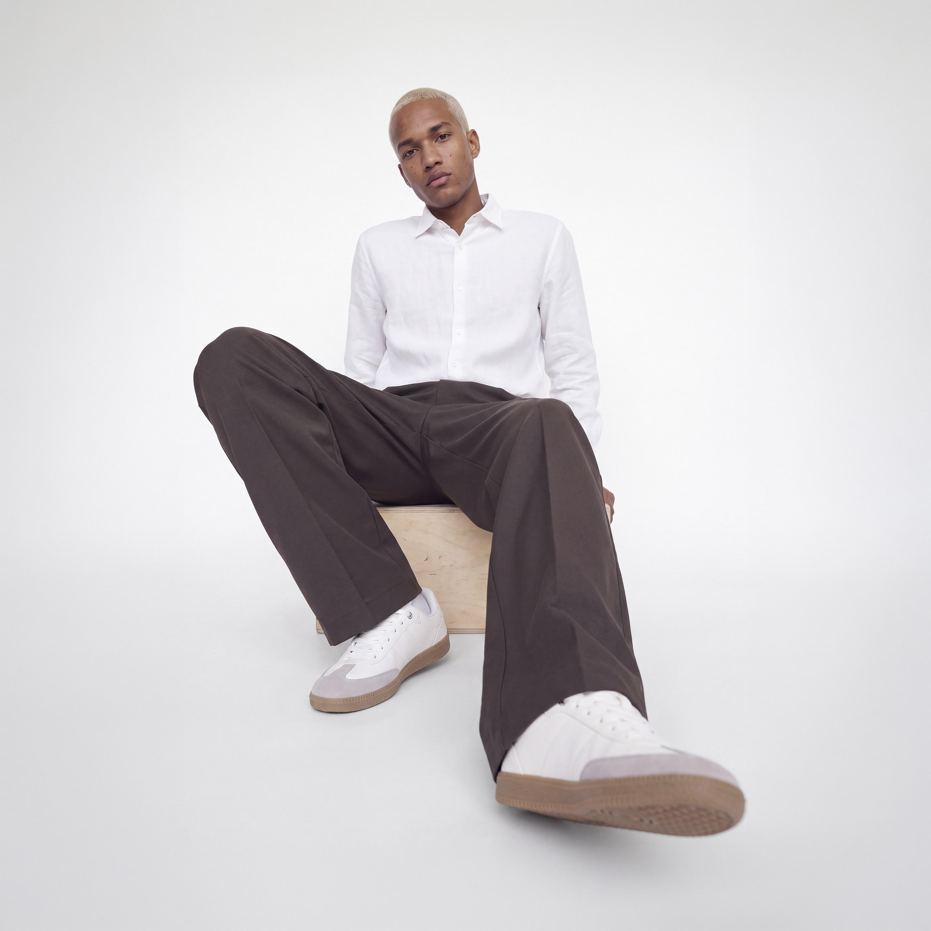 بنطلون رجالي سادة بخصر متوسط الارتفاع وقفل مشبك وسحاب من جاك آند جونز-men-clothing-bottoms-trousersandchinos-trousers-image-2