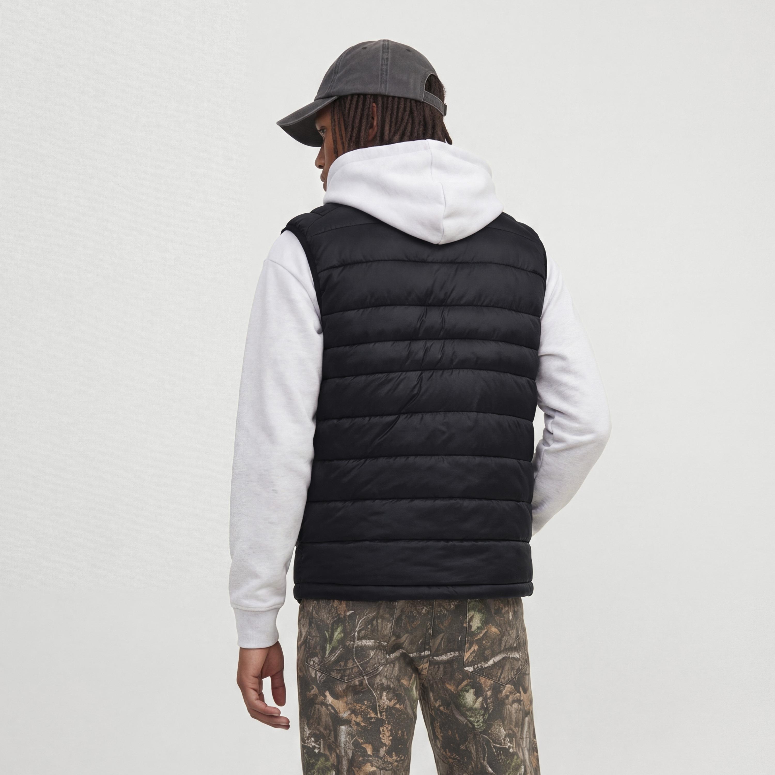 جيليه منفوخ رجالي بياقة واقفة عالية من جاك آند جونز-men-clothing-jacketsandblazers-jackets-image-4