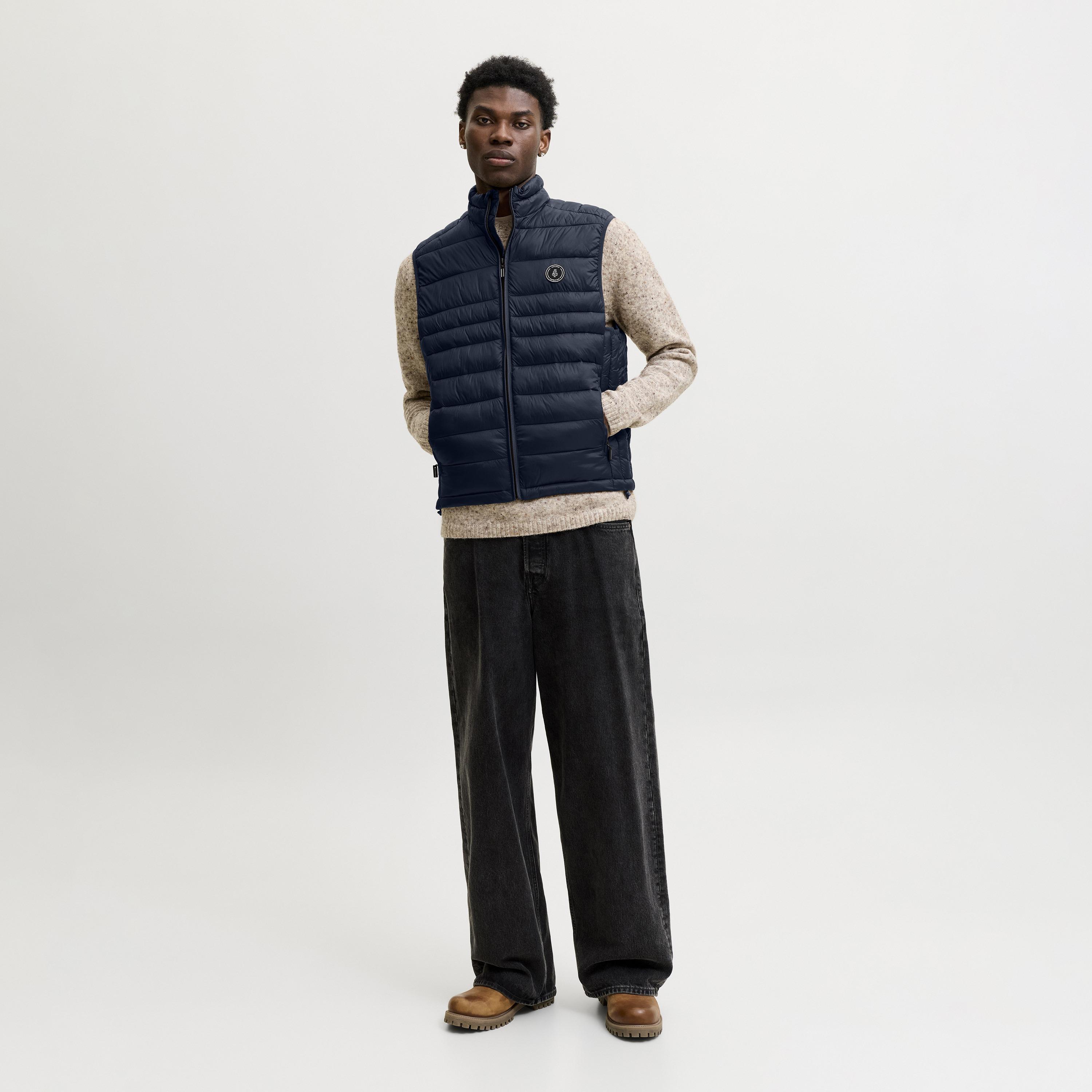 جيليه منفوخ رجالي بياقة واقفة عالية من جاك آند جونز-men-clothing-jacketsandblazers-jackets-image-13