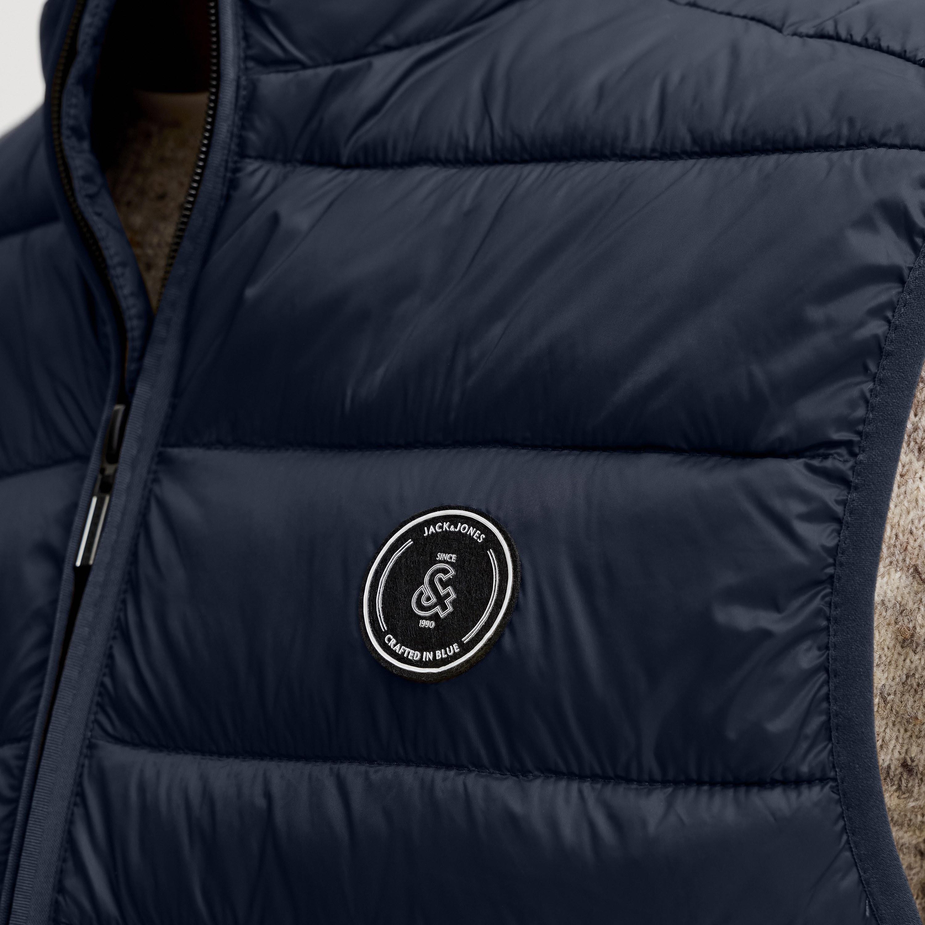 جيليه منفوخ رجالي بياقة واقفة عالية من جاك آند جونز-men-clothing-jacketsandblazers-jackets-image-17