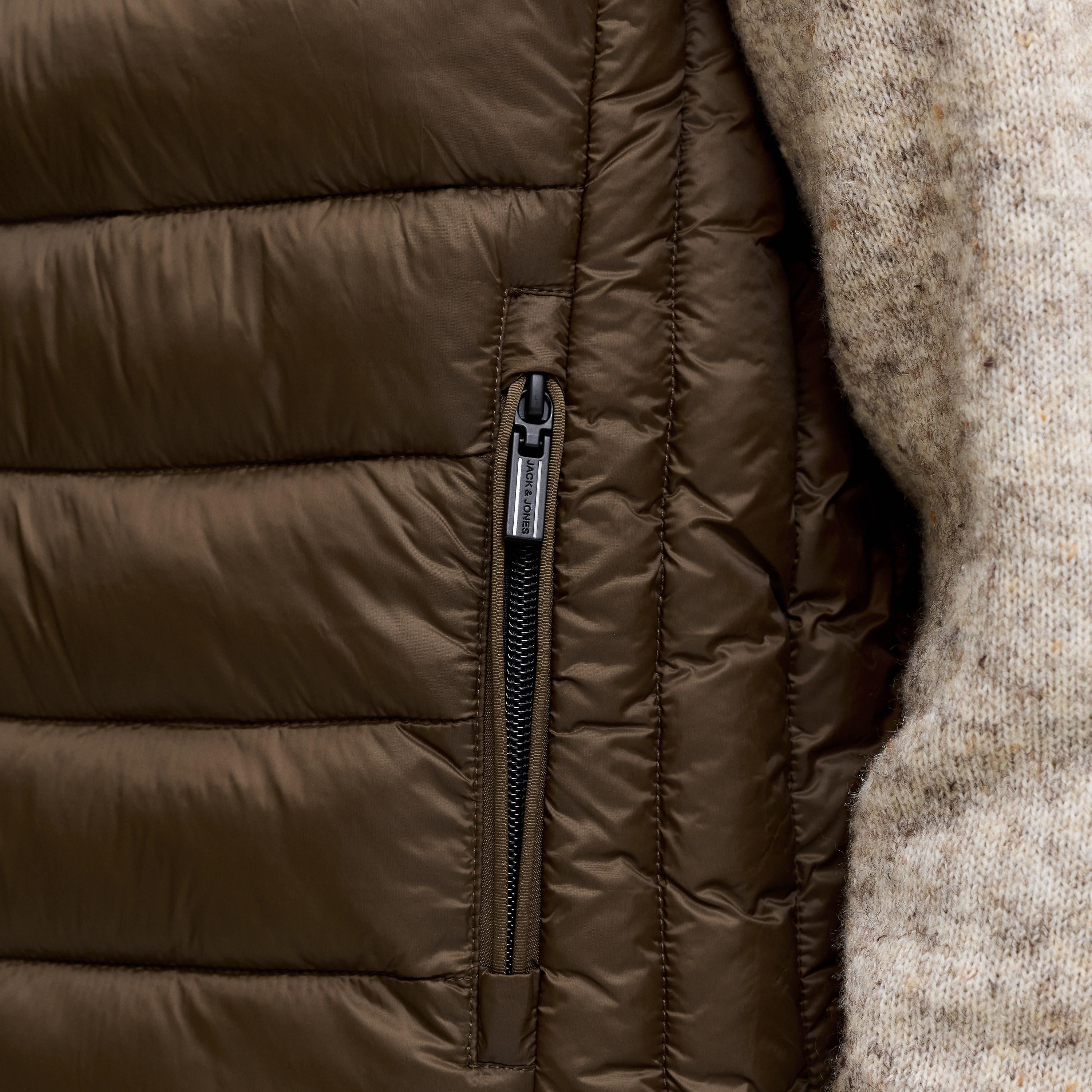Jack & Jones  High Stand Up Collar Men's Puffer Gilet-men-clothing-jacketsandblazers-jackets-image-6