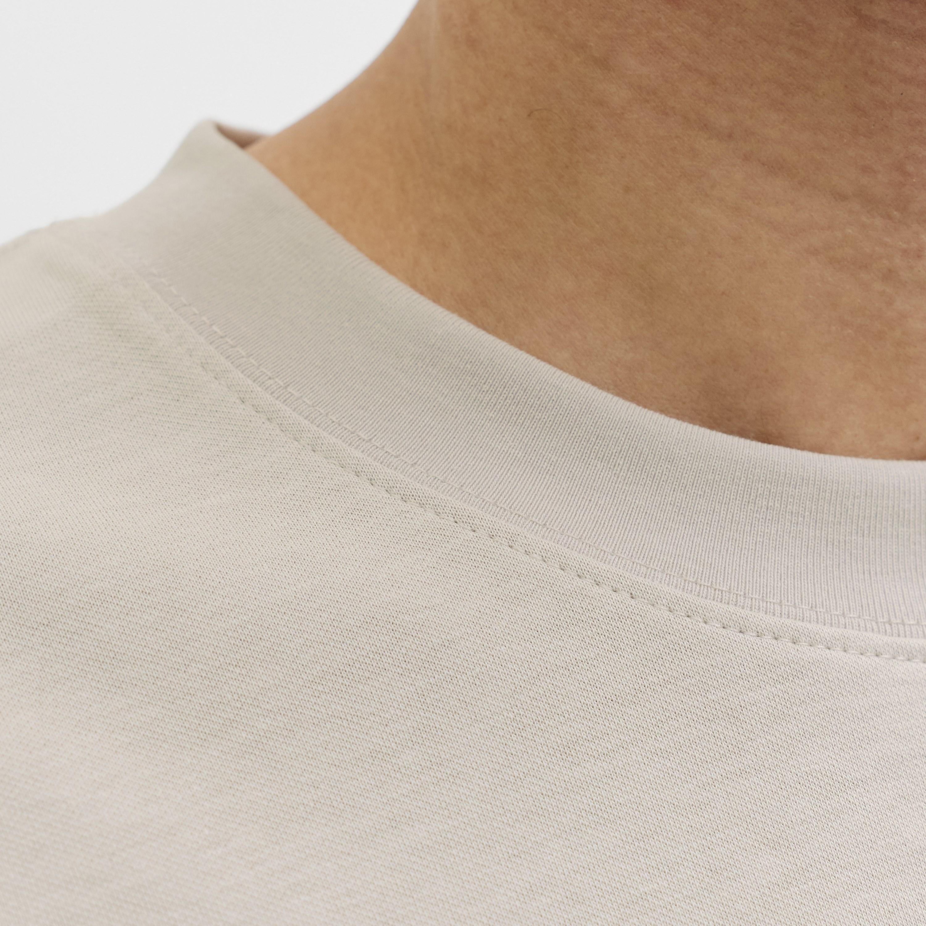 تيشرت رجالي سادة بياقة مستديرة وأكمام قصيرة من جاك آند جونز-men-clothing-tshirtsandpolos-tshirts-image-19