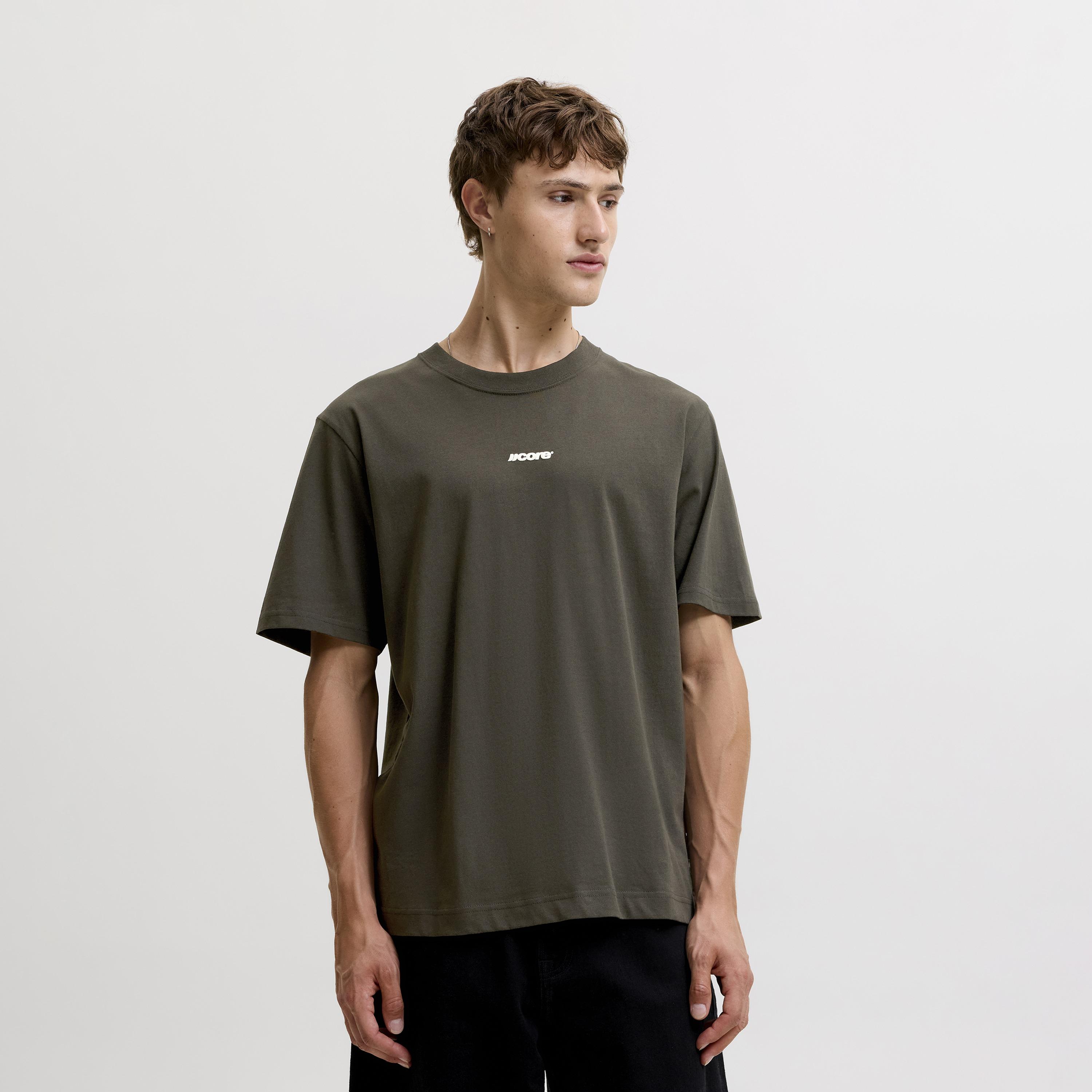 تيشيرت رجالي برقبة مستديرة وأكمام قصيرة وطبعة خلفية من جاك آند جونز-men-clothing-tshirtsandpolos-tshirts-image-17