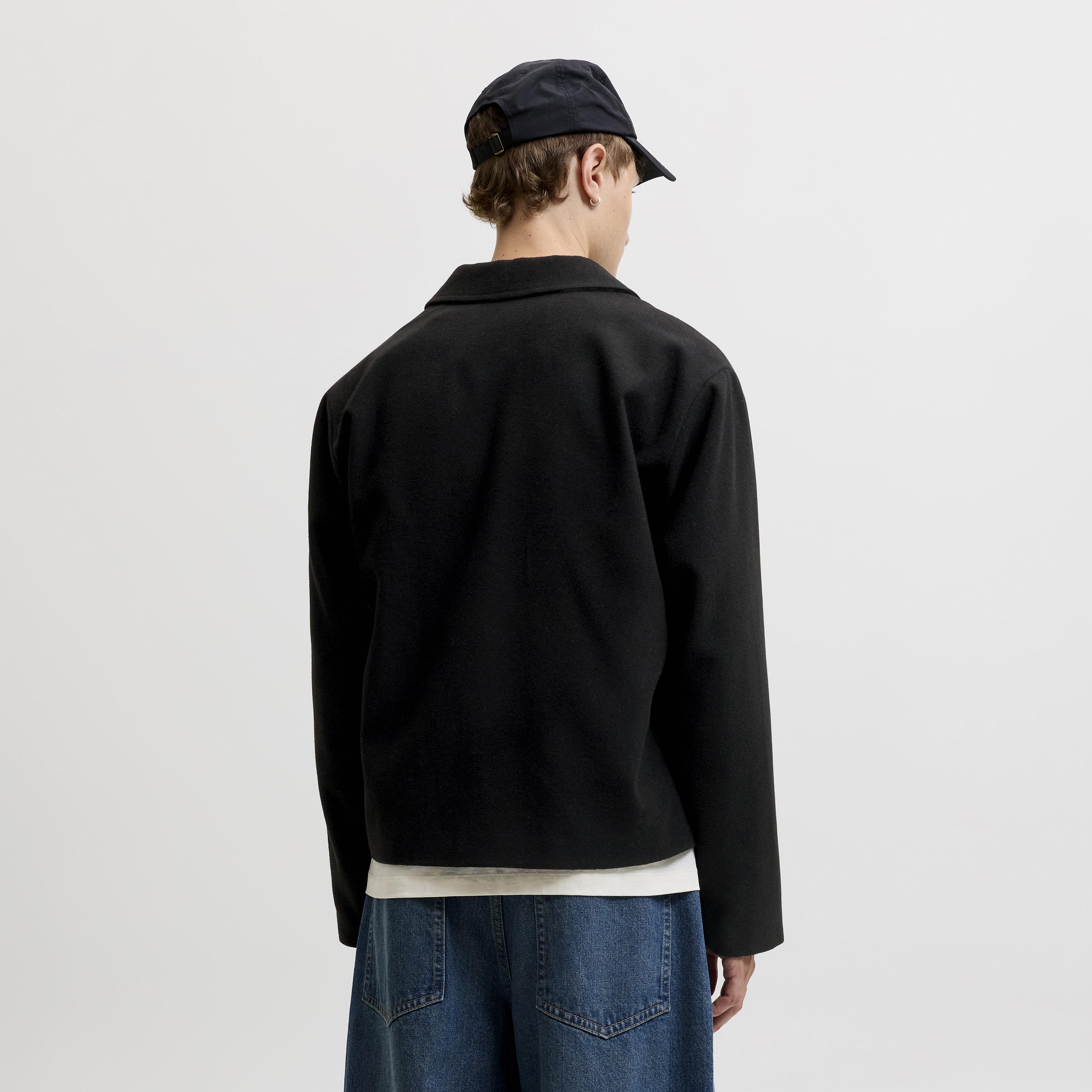 جاكيت رجالي سادة بياقة عريضة وأكمام طويلة من جاك آند جونز-men-clothing-jacketsandblazers-jackets-image-14