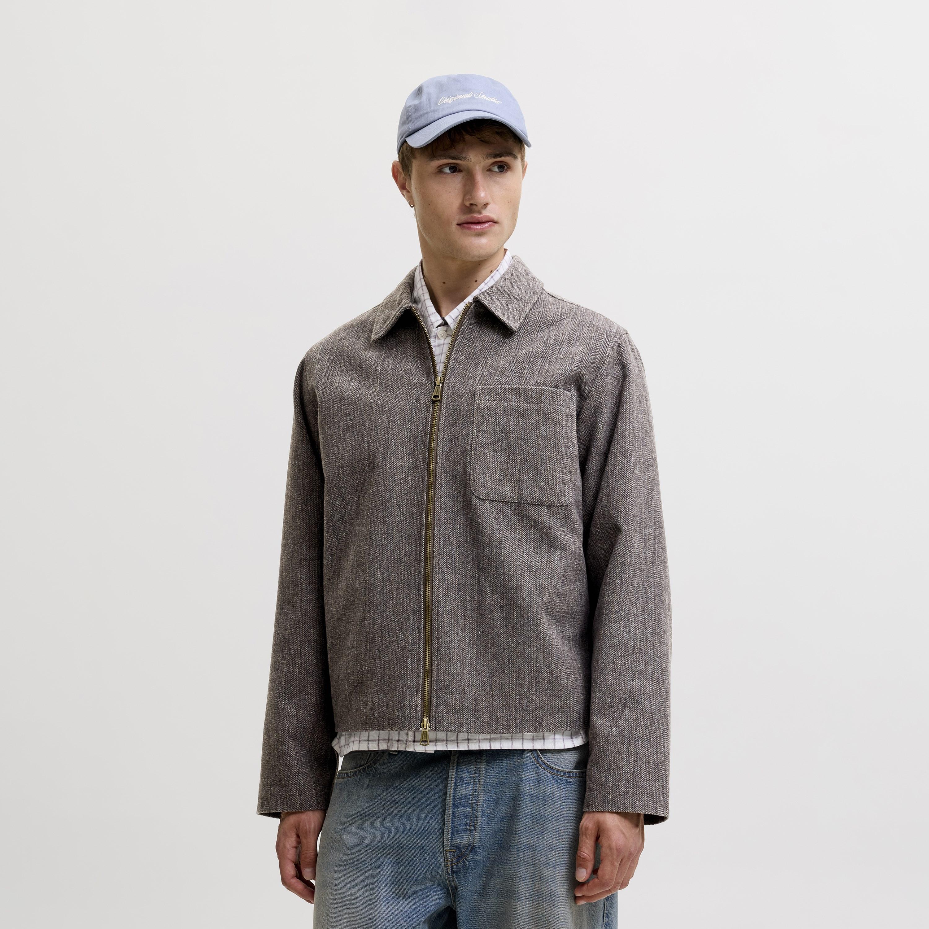 جاكيت رجالي سادة بياقة عريضة وأكمام طويلة من جاك آند جونز-men-clothing-jacketsandblazers-jackets-image-1