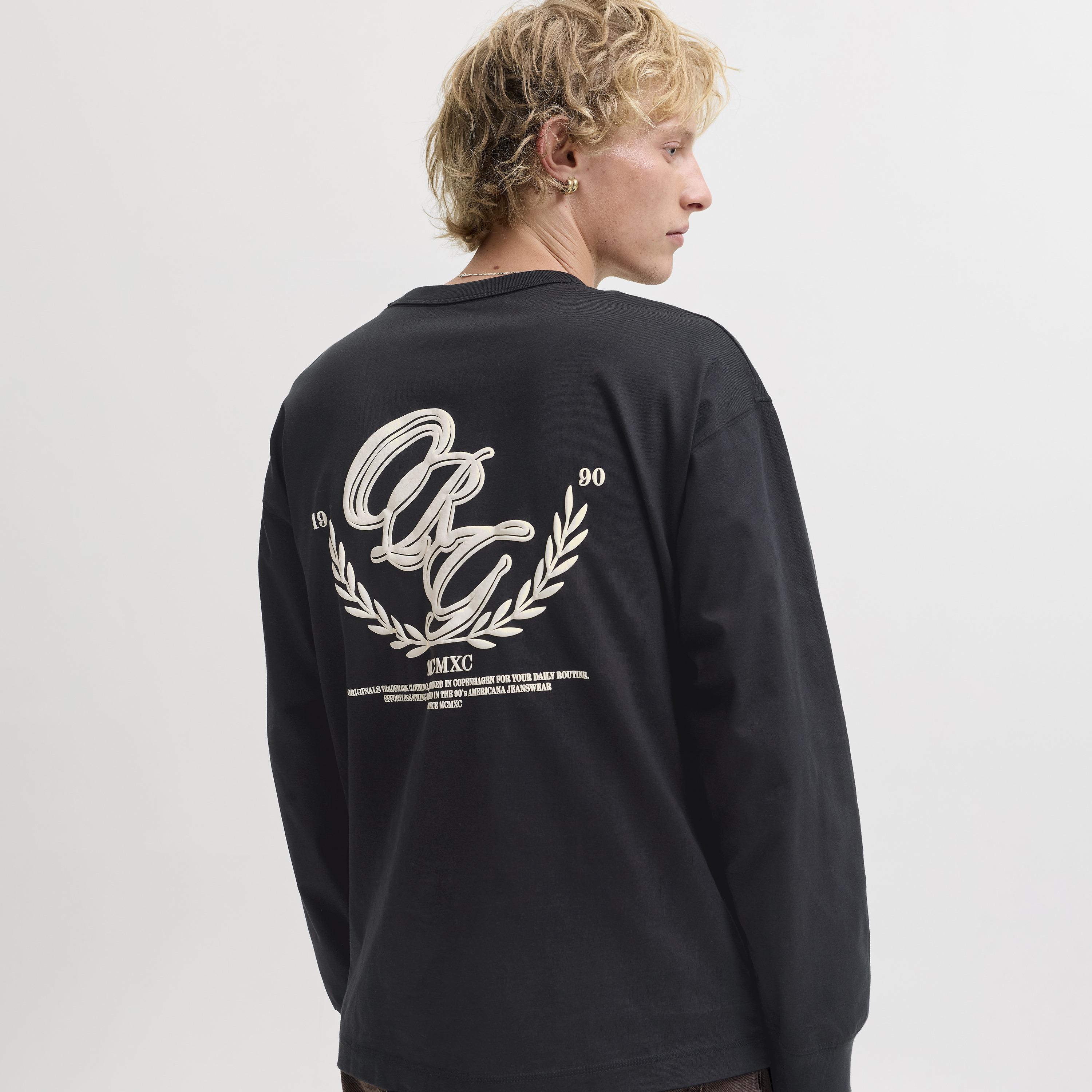تيشيرت رجالي بأكمام طويلة ورقبة مستديرة وطبعة خلفية من جاك آند جونز-men-clothing-tshirtsandpolos-tshirts-image-3
