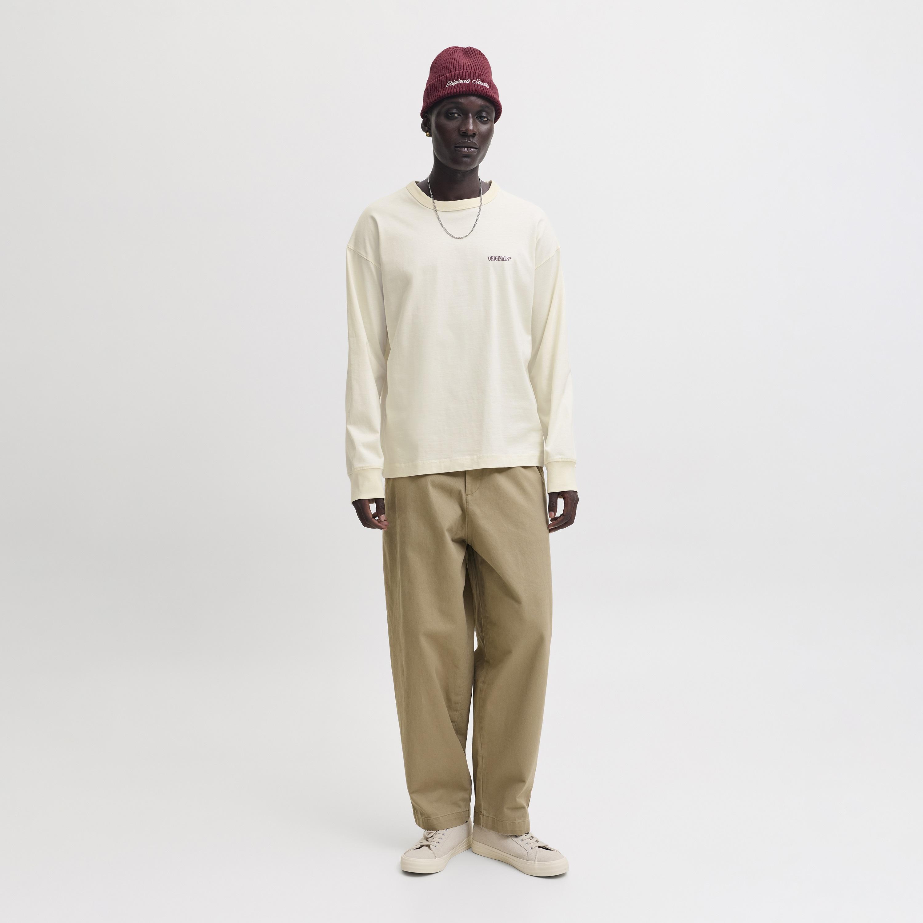 تيشيرت رجالي بأكمام طويلة ورقبة مستديرة وطبعة خلفية من جاك آند جونز-men-clothing-tshirtsandpolos-tshirts-image-10
