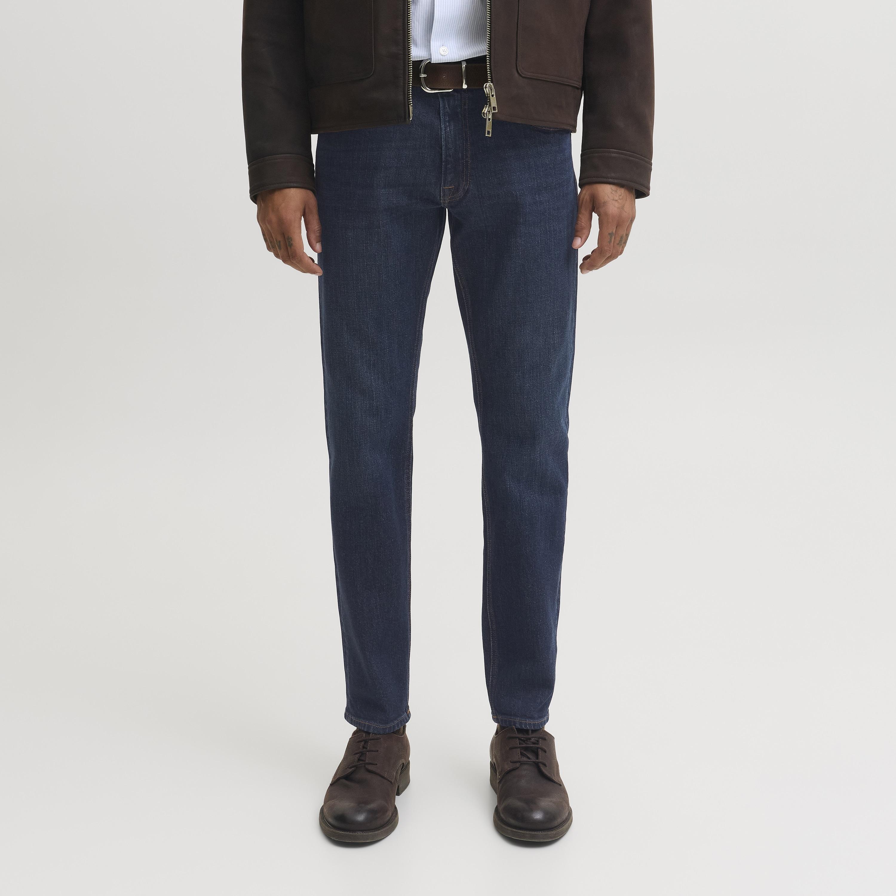 جينز رجالي بقصة تيبرد فيت بغسلة رينس وخصر متوسط الارتفاع من جاك آند جونز-men-clothing-jeans-image-1