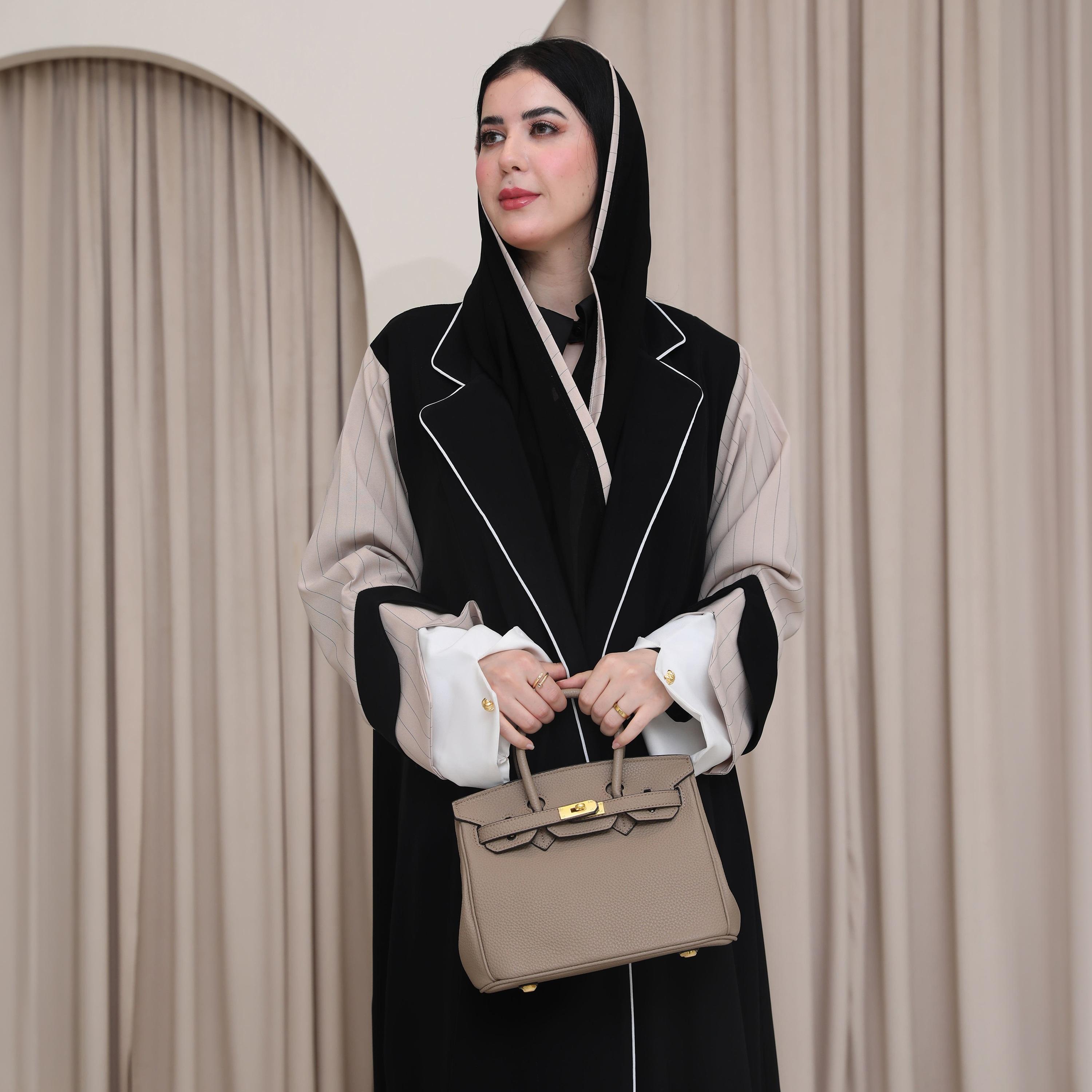 Elegant Hijab Dual Tone Lapel Collar Striped Sleeves Women's Formal Blazer Style Abaya with Hijab-women-arabicclothing-abayas-image-2