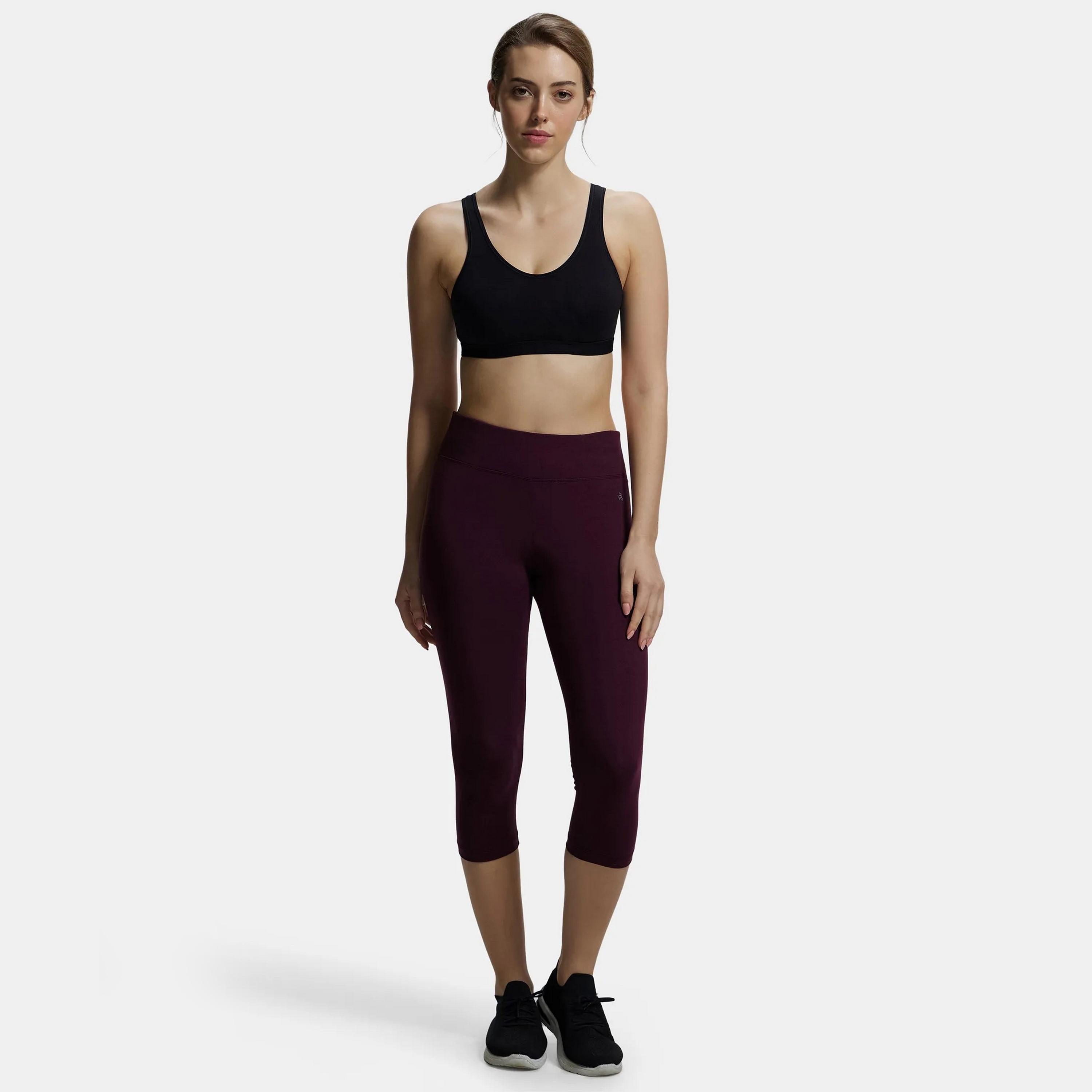 حمالة صدر رياضية نسائية سادة غير مبطنة بدون أسلاك من جوكي-women-clothing-sportswearandactivewear-sportsbras-image-10