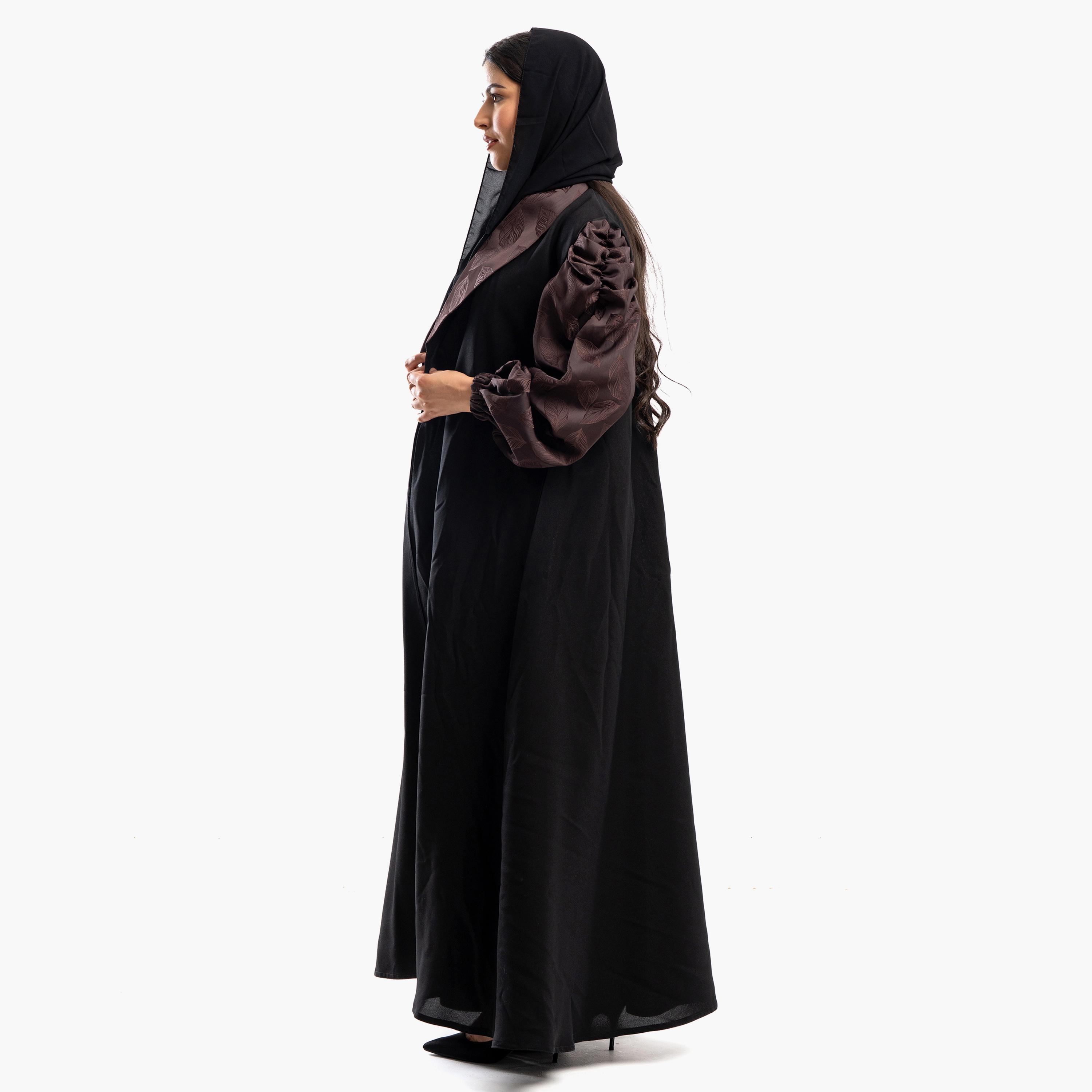 Zahiyh Colour Blocked Notch Lapel Collar Classic Abaya with Hijab-women-arabicclothing-abayas-image-3