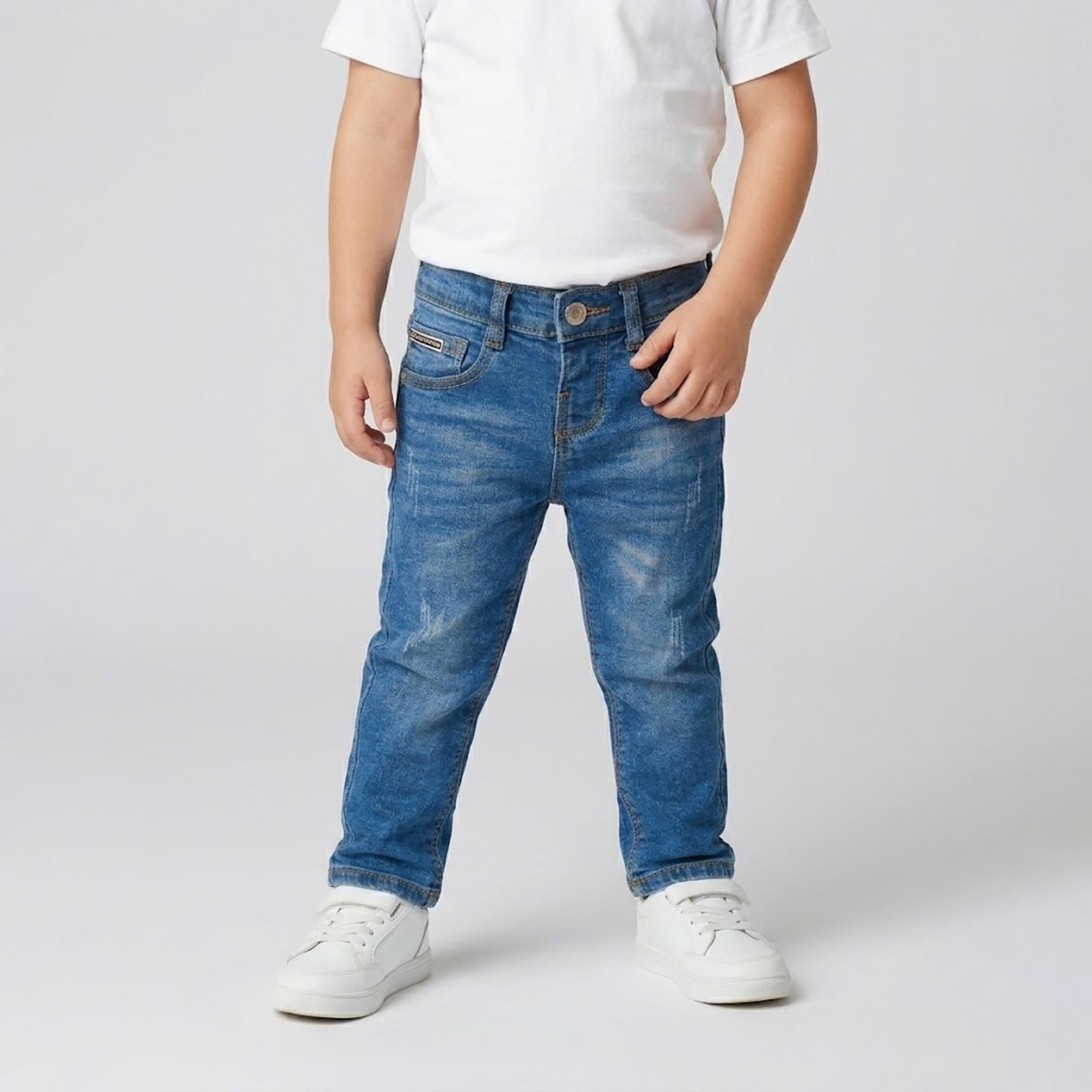 بنطال جينز سادة بقصة مريحة من بيبيكلو-boys-clothing-bottoms-joggersandtrackpants-image-2