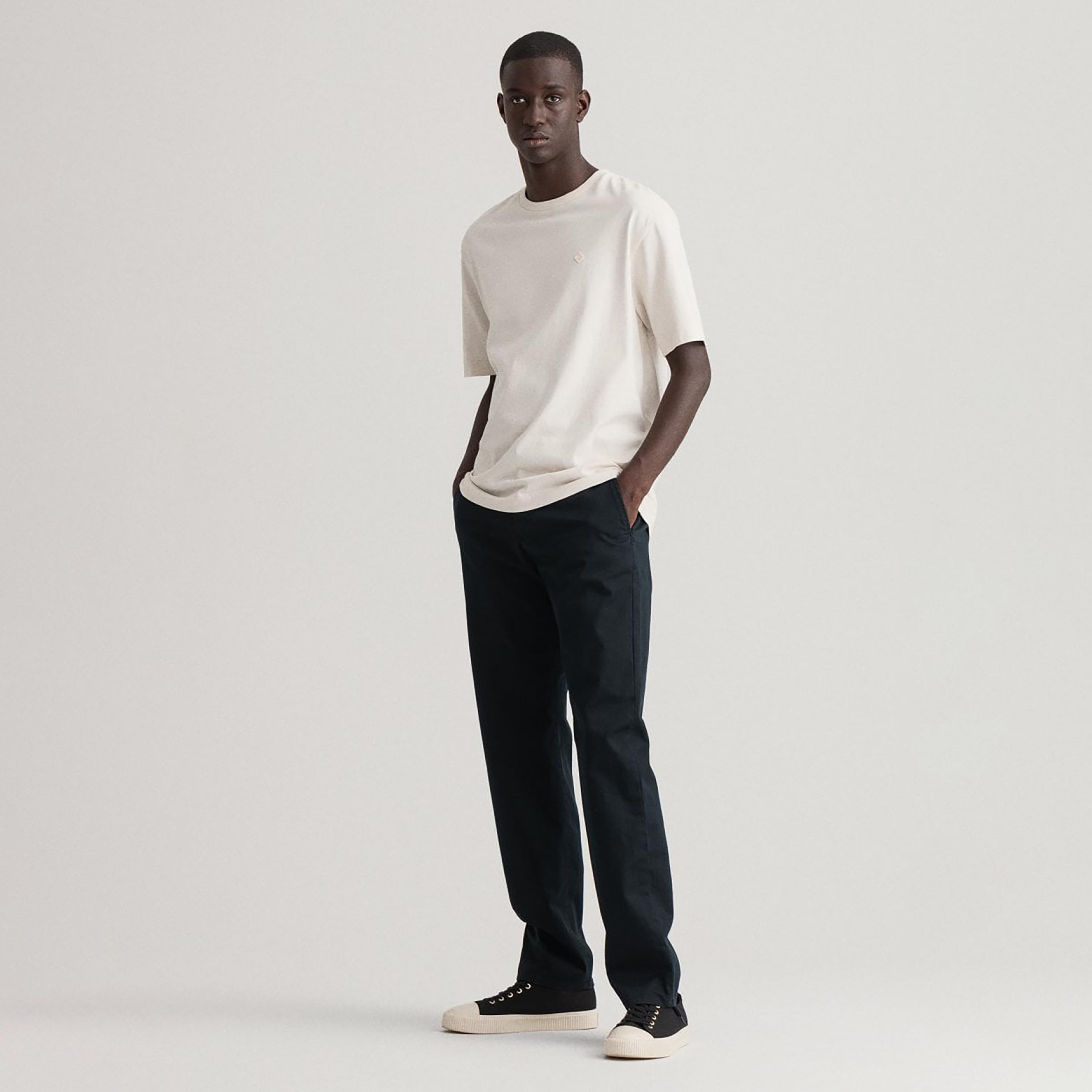 تشينو جانت سادة متوسطة الارتفاع بأزرار-men-clothing-bottoms-trousersandchinos-chinos-image-3