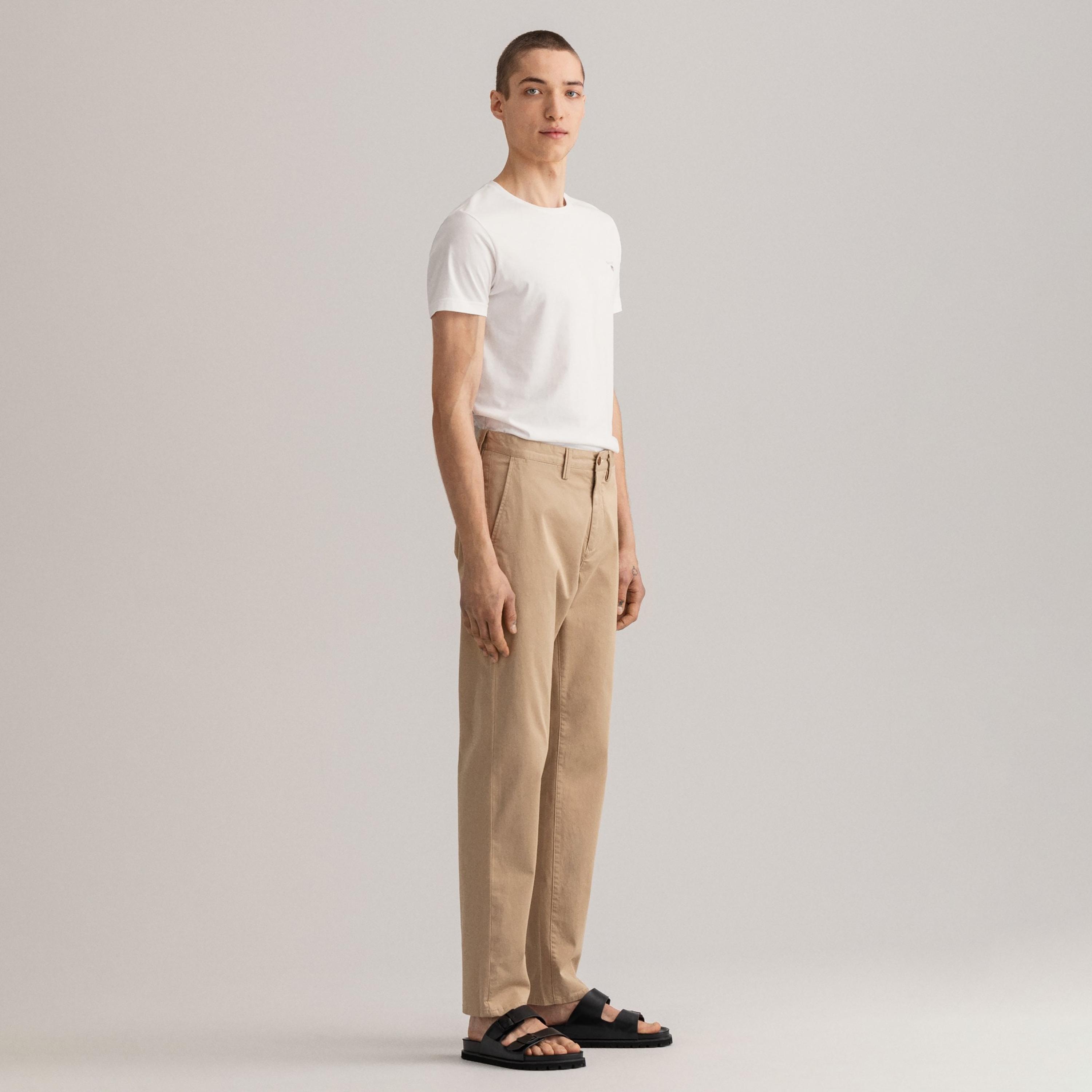 تشينو جانت سادة متوسطة الارتفاع بأزرار-men-clothing-bottoms-trousersandchinos-chinos-image-2