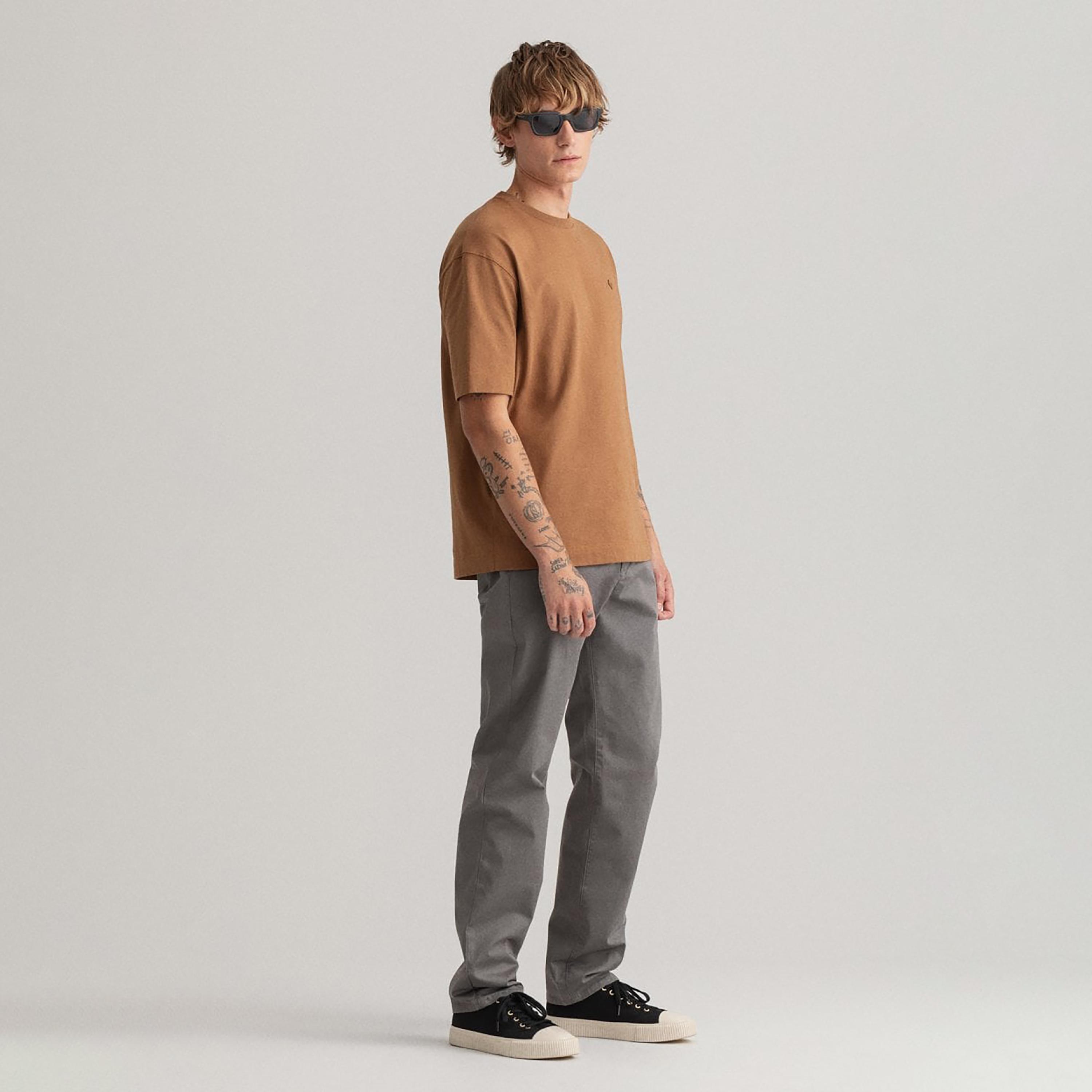 تشينو جانت سادة متوسطة الارتفاع بأزرار-men-clothing-bottoms-trousersandchinos-chinos-image-1