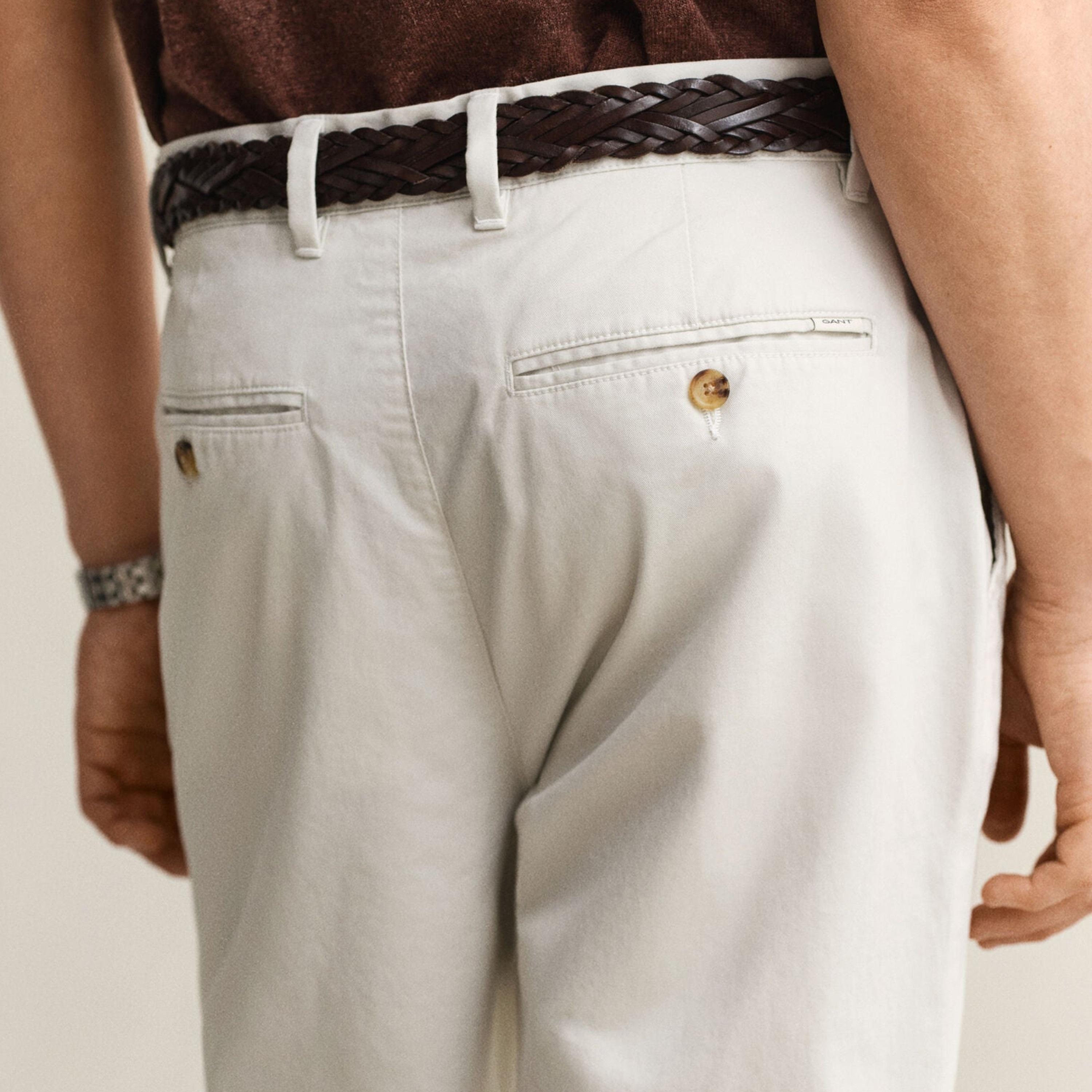 بنطال تشينو رجالي بقصة عادية بـ 4 جيوب وخصر متوسط الارتفاع وطول درز داخلي 32 من غانت-men-clothing-bottoms-trousersandchinos-chinos-image-3