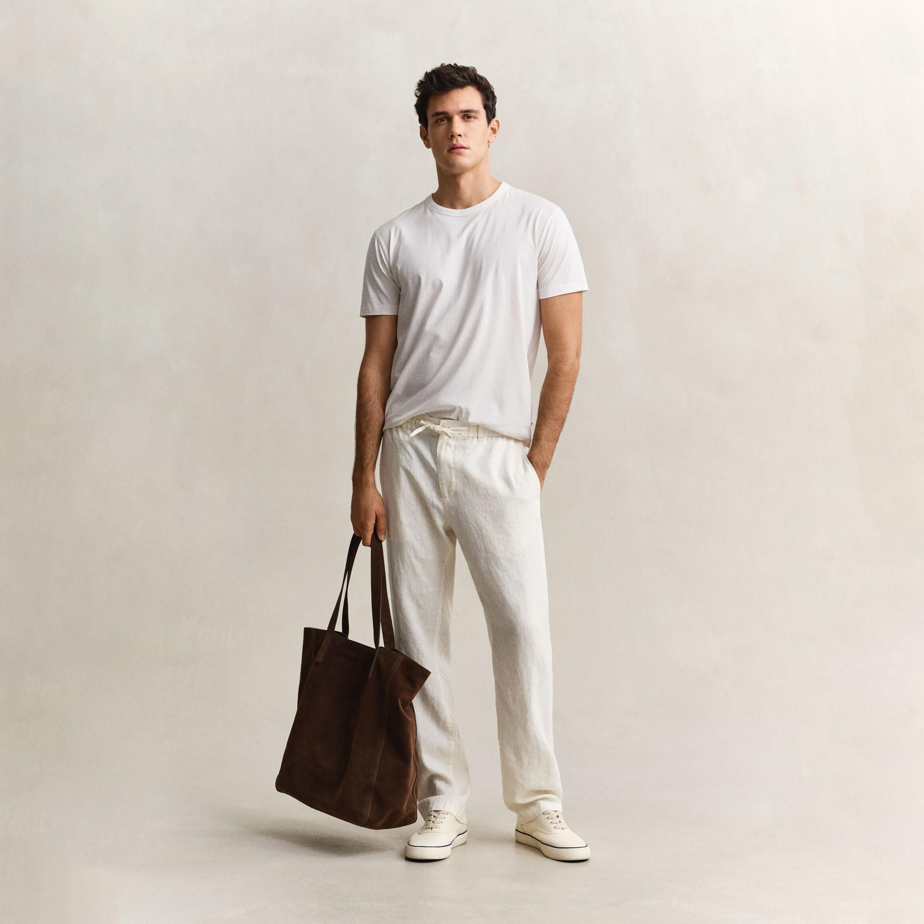 بنطال كتان رجالي سادة بخصر متوسط الارتفاع وإغلاق برباط وزر من غانت-men-clothing-bottoms-trousersandchinos-trousers-image-2