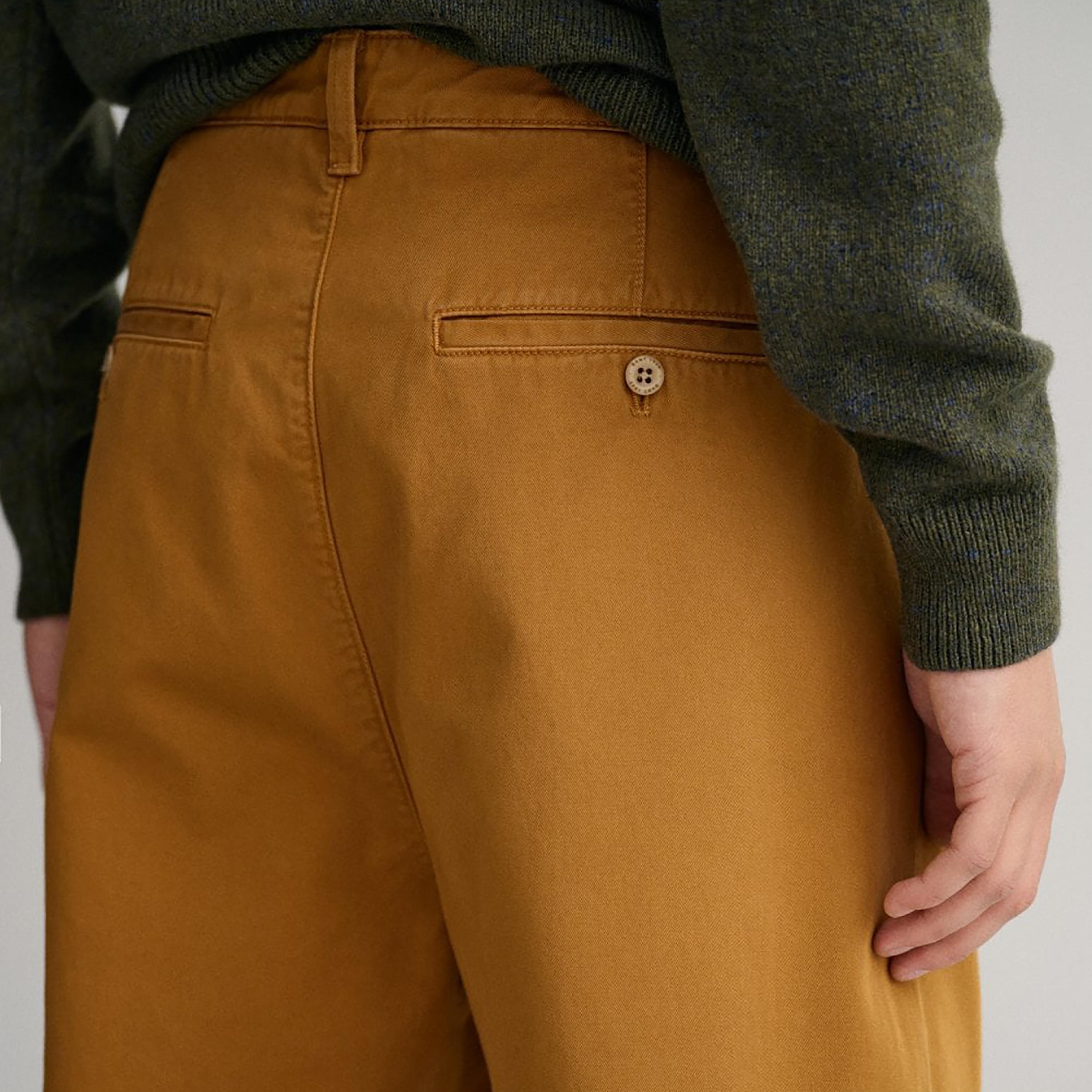 تشينو جانت سادة متوسطة الارتفاع بطيات أمامية-men-clothing-bottoms-trousersandchinos-chinos-image-3