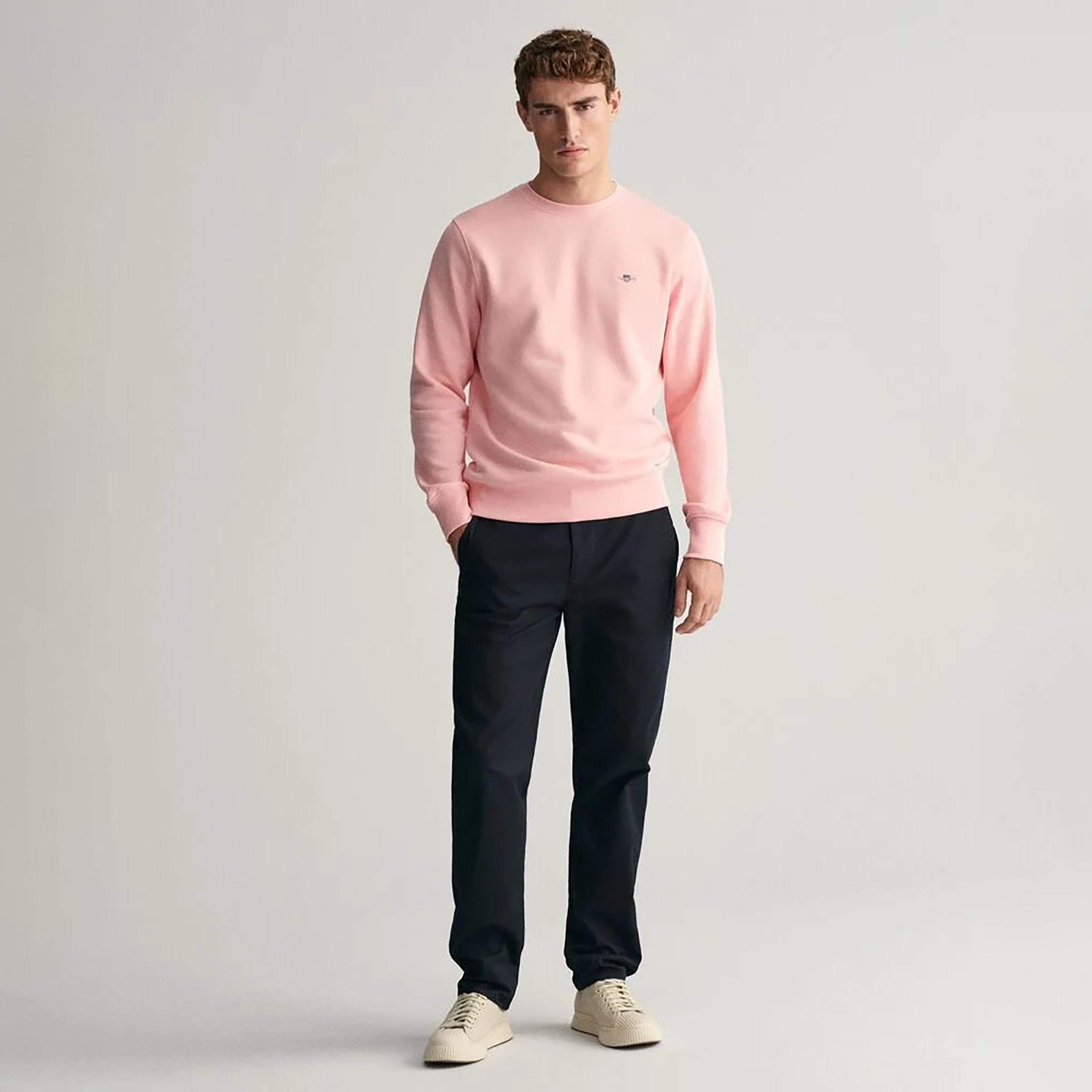 بنطال شينو رجالي سادة بخصر متوسط وقصة منتظمة (ريجولار فيت) بطول داخلي 32 من غانت-men-clothing-trousersandchinos-chinos-image-2