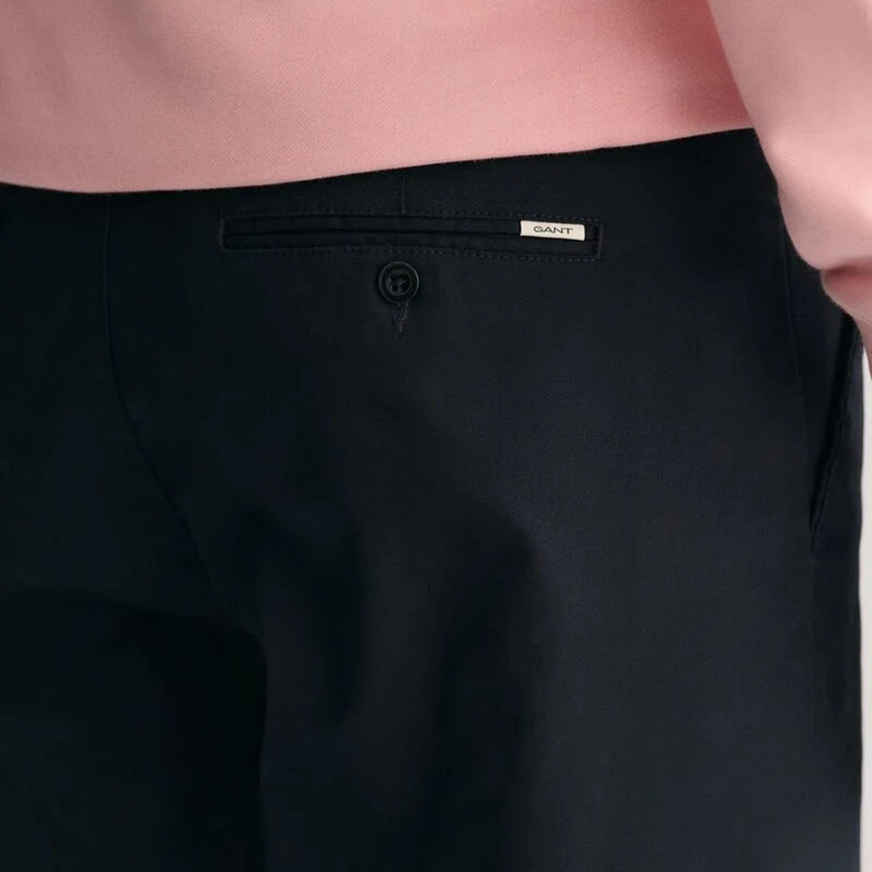 بنطال شينو رجالي سادة بخصر متوسط وقصة منتظمة (ريجولار فيت) بطول داخلي 32 من غانت-men-clothing-trousersandchinos-chinos-image-3
