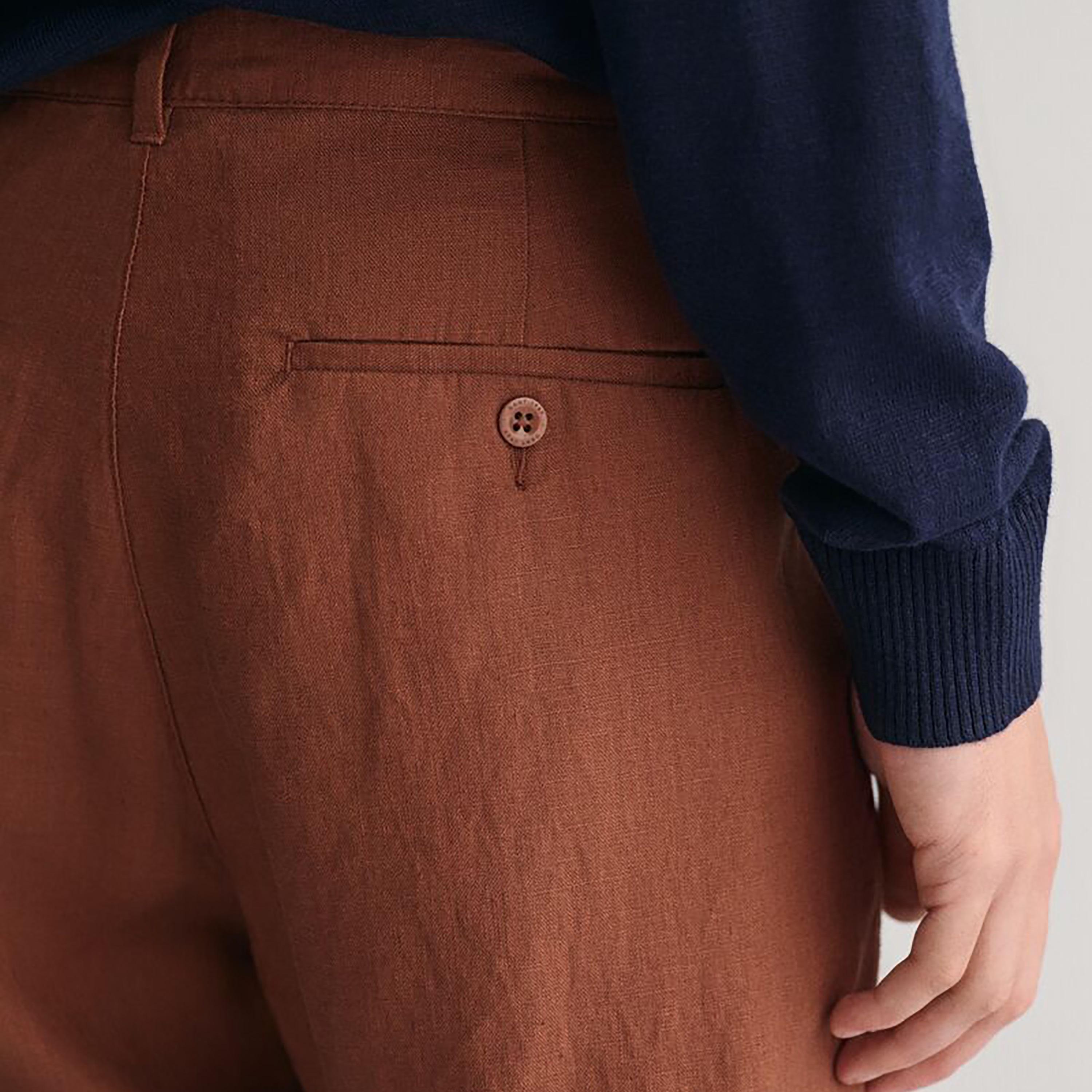 بنطلون برباط وجيب مائل متوسط ​​الارتفاع من غانت-men-clothing-bottoms-joggers-image-11