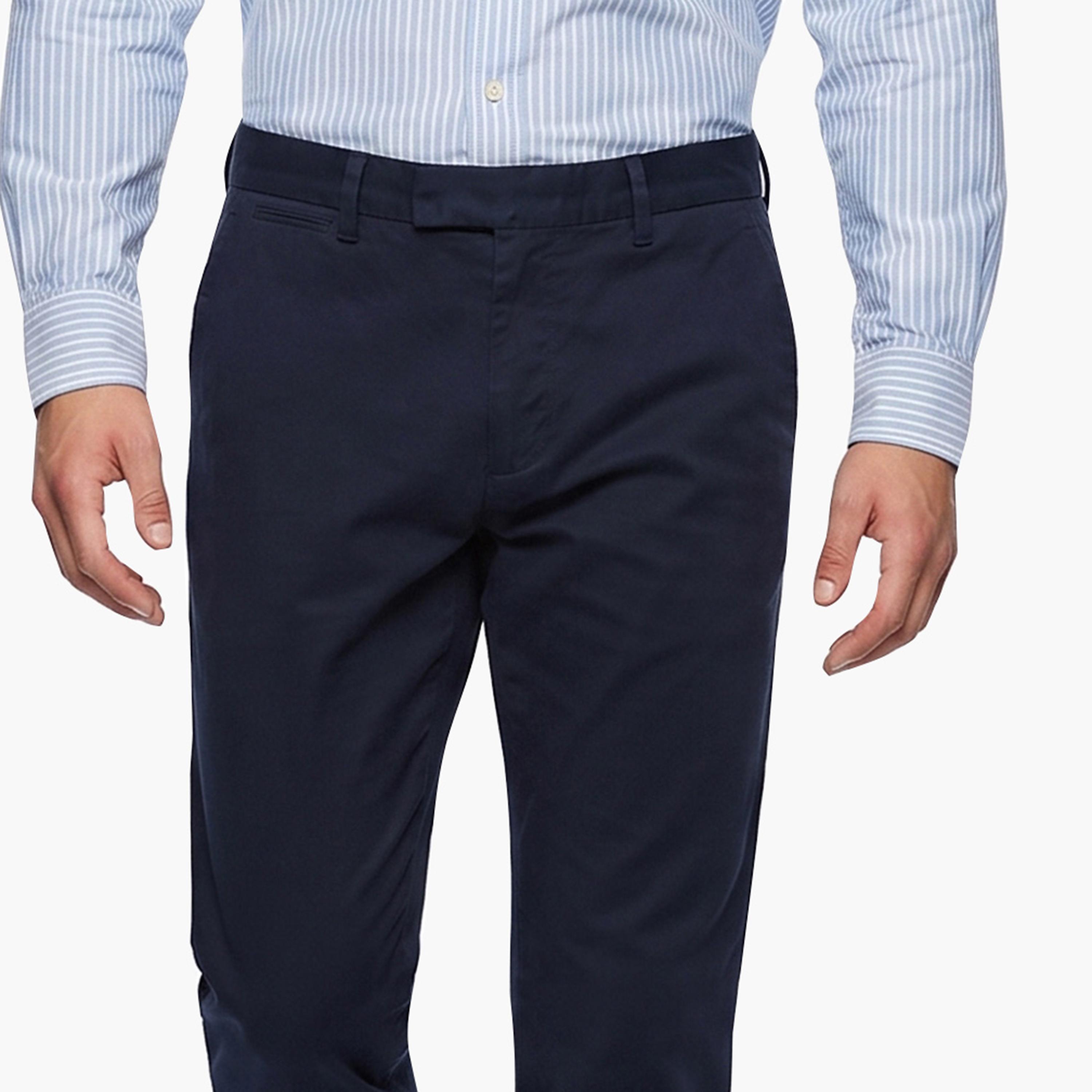 بناطيل تشينو رجالية بقصة عادية بخصر متوسط وسادة من جانت.-men-clothing-trousersandchinos-chinos-image-3