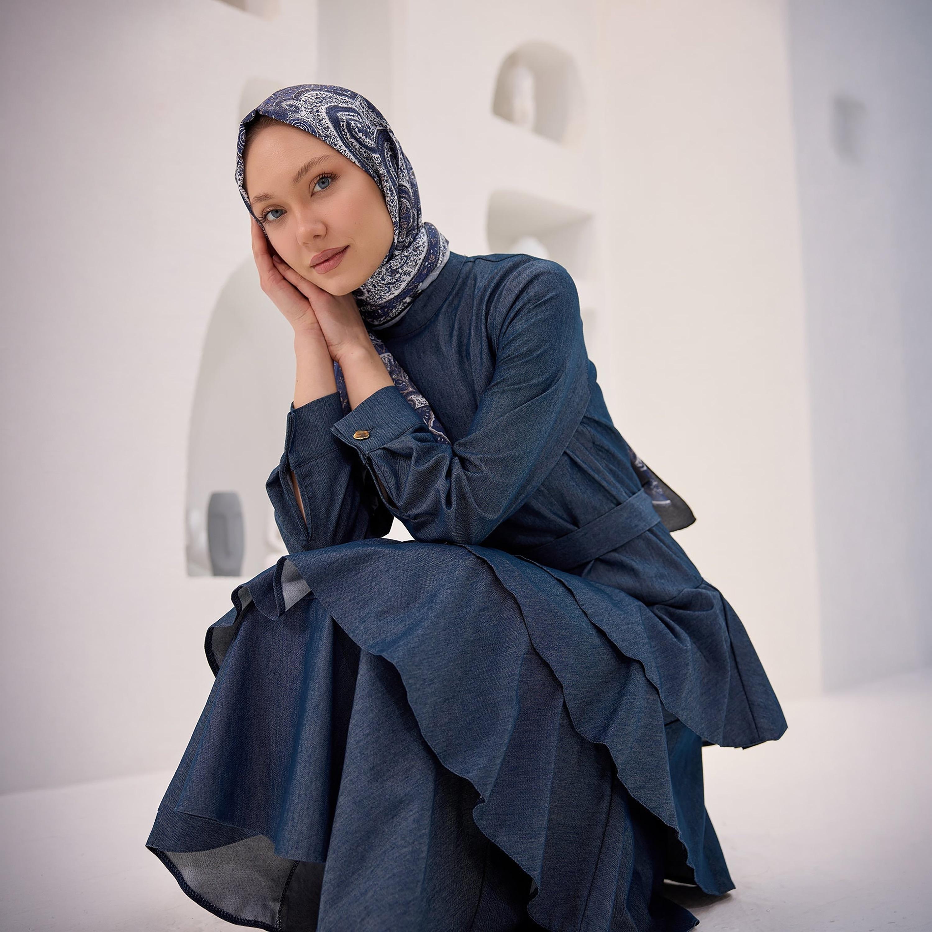 Turkish Souq Cuffed Sleeves Women's Midi Modest Dress in Poplin-women-clothing-dresses-image-4
