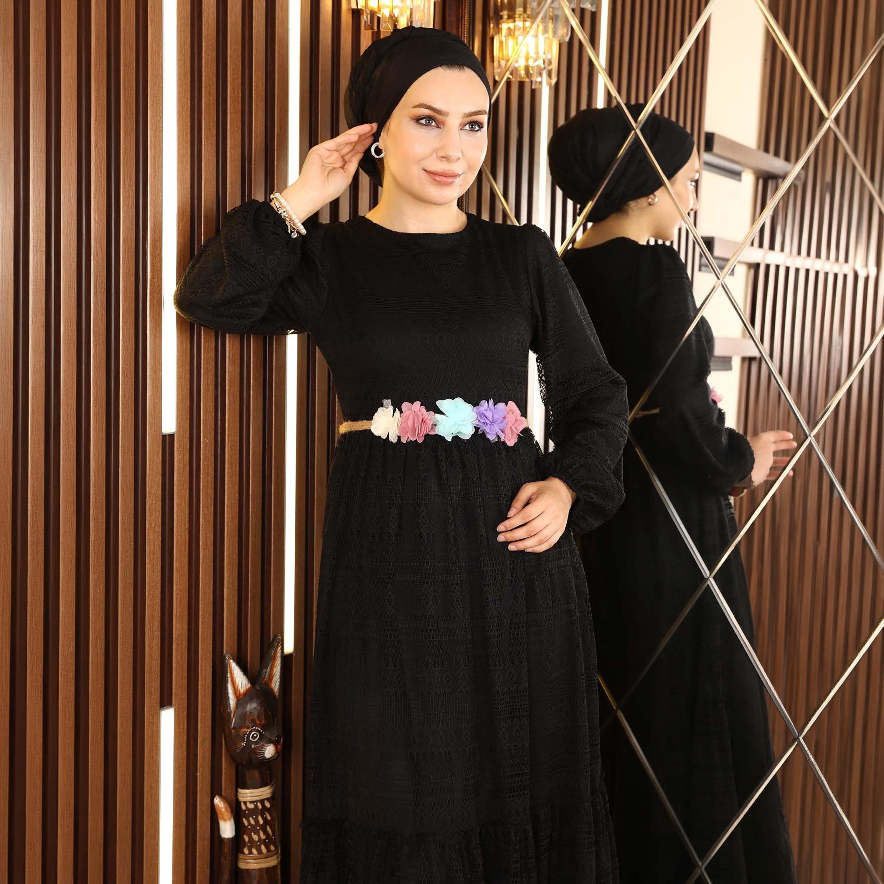Turkish Souq Geometric Patterned Bishop Sleeves Women's Maxi Modest Dress in Lace-women-clothing-dresses-image-2