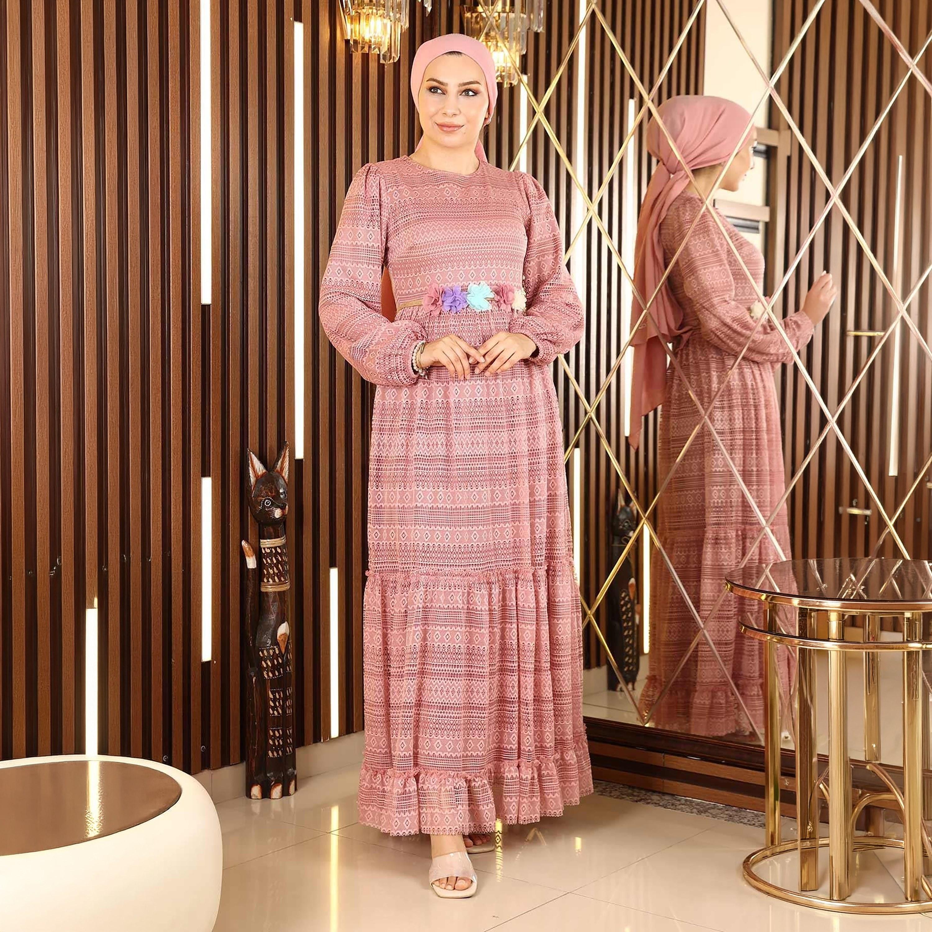فستان ماكسي محتشم للنساء بأكمام أسقف وطبعات هندسية من قماش الدانتيل من توركيش سوق-women-clothing-dresses-image-5