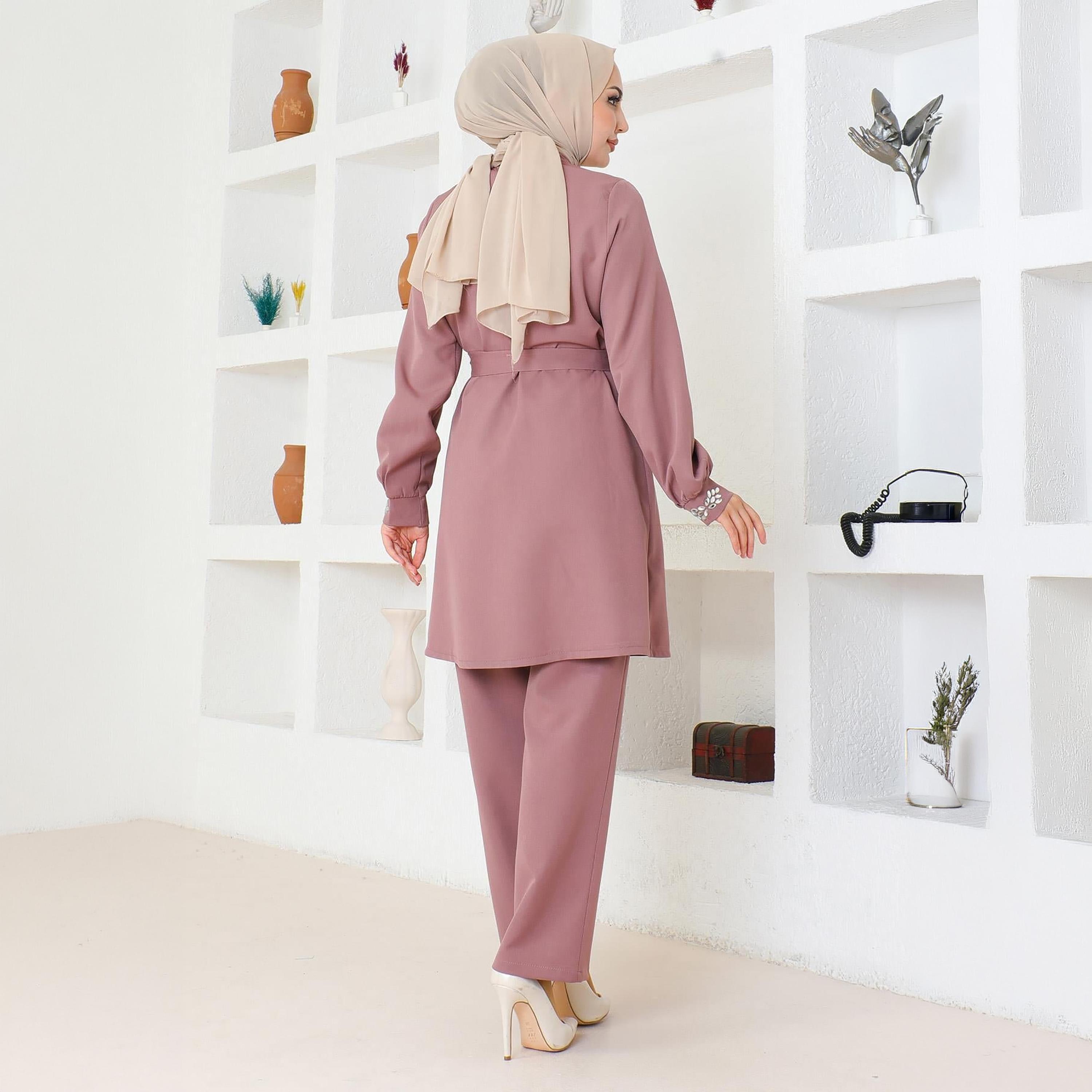 طقم نسائي من تونيك وبنطلون من الكريب باللون الوردي من توركيش سوق-women-clothing-coordsets-image-3