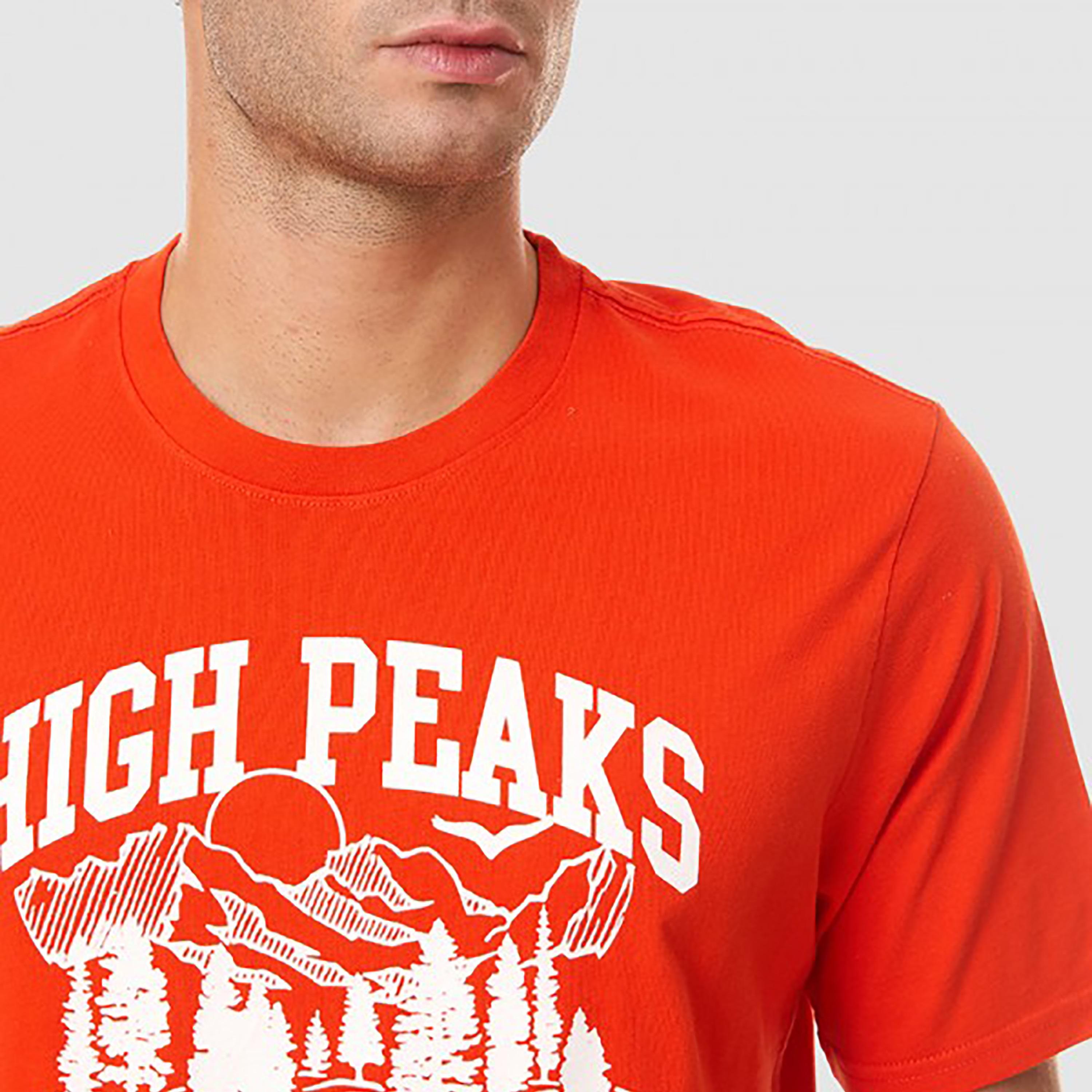 تيشيرت ليفايز بأكمام قصيرة وياقة دائرية مع جرافيك-men-clothing-tshirtsandpolos-tshirts-image-3